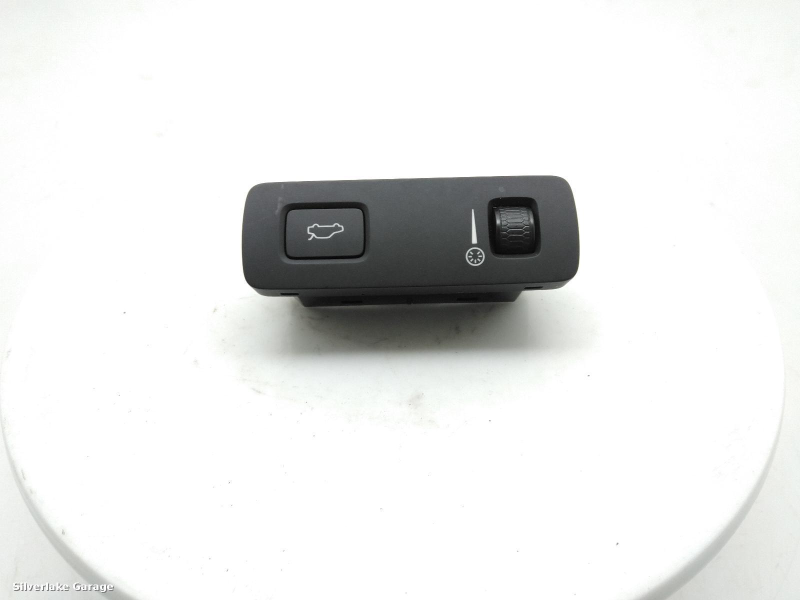 View Auto part Misc Switch VOLVO XC90 2018