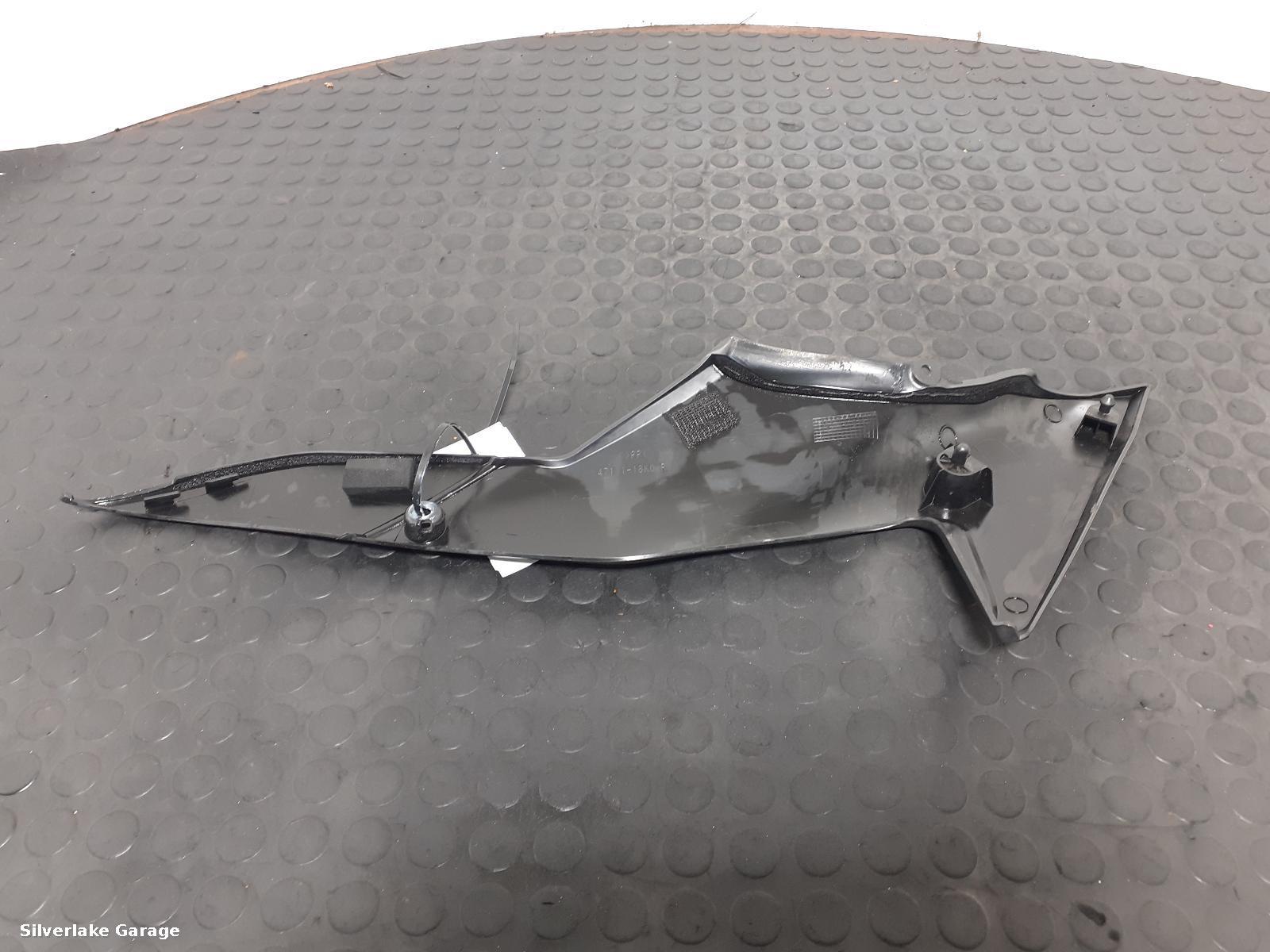 View Auto part SIDE_PANEL_RIGHT SUZUKI SV650 2019