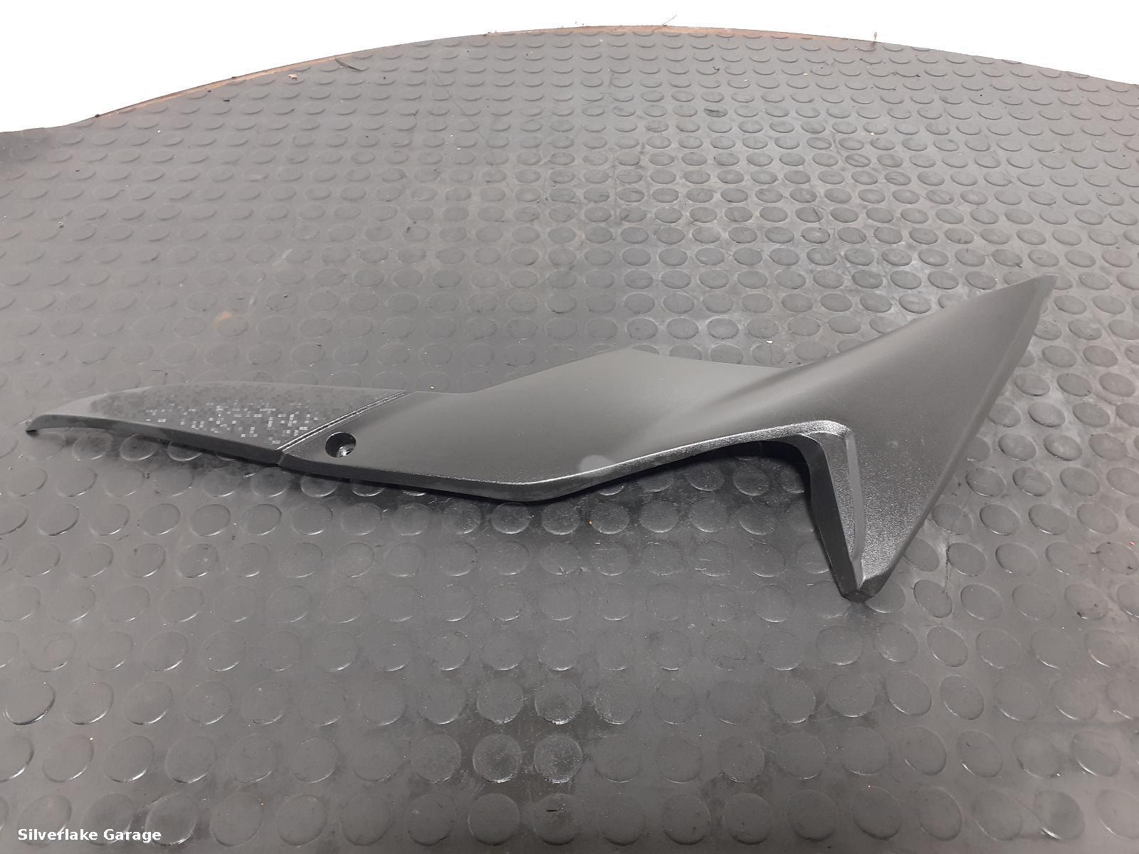 View Auto part SIDE_PANEL_LEFT SUZUKI SV650 2019