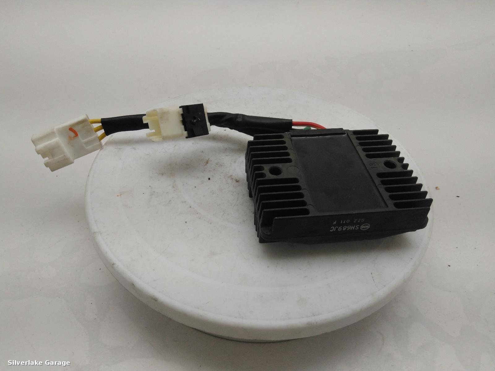 View Auto part Regulator/Rectifier PIAGGIO GTS 300 SUPER 2023