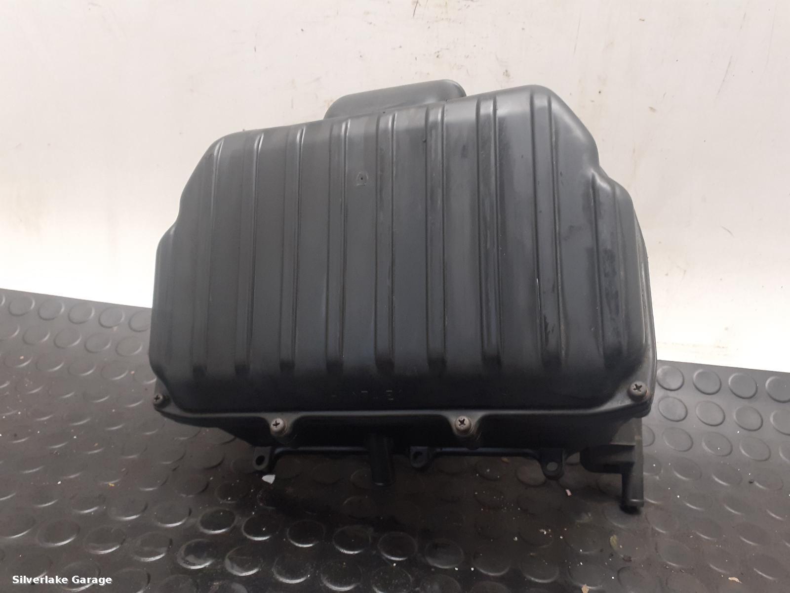 View Auto part Air Cleaner/Box HONDA VFR 750 1996