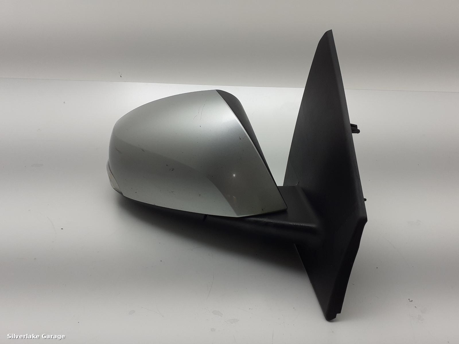 View Auto part R Door Mirror RENAULT MEGANE 2012