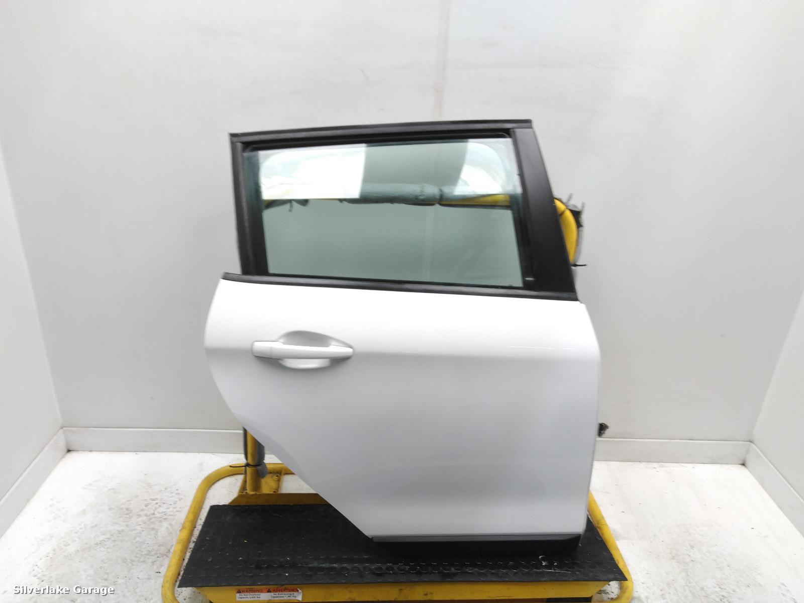 View Auto part R Rear Door PEUGEOT 2008 2014