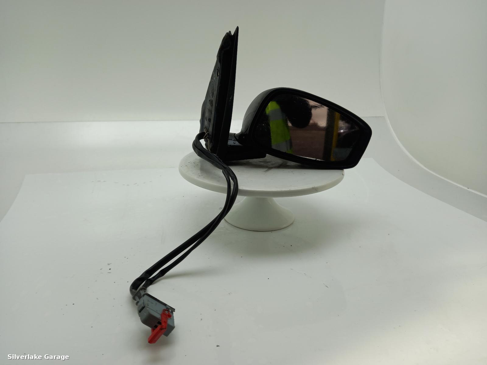 View Auto part R Door Mirror FIAT STILO 2004