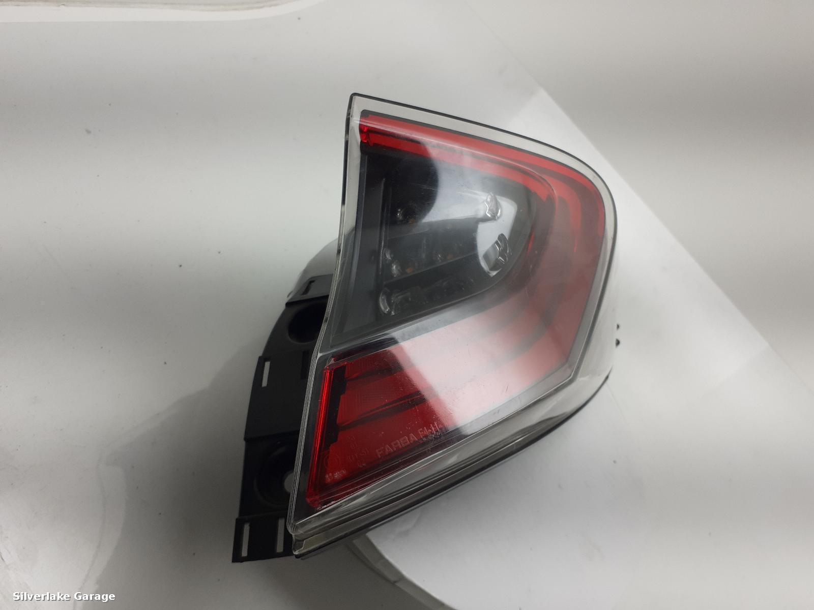 View Auto part R Taillight TOYOTA C-HR 2018