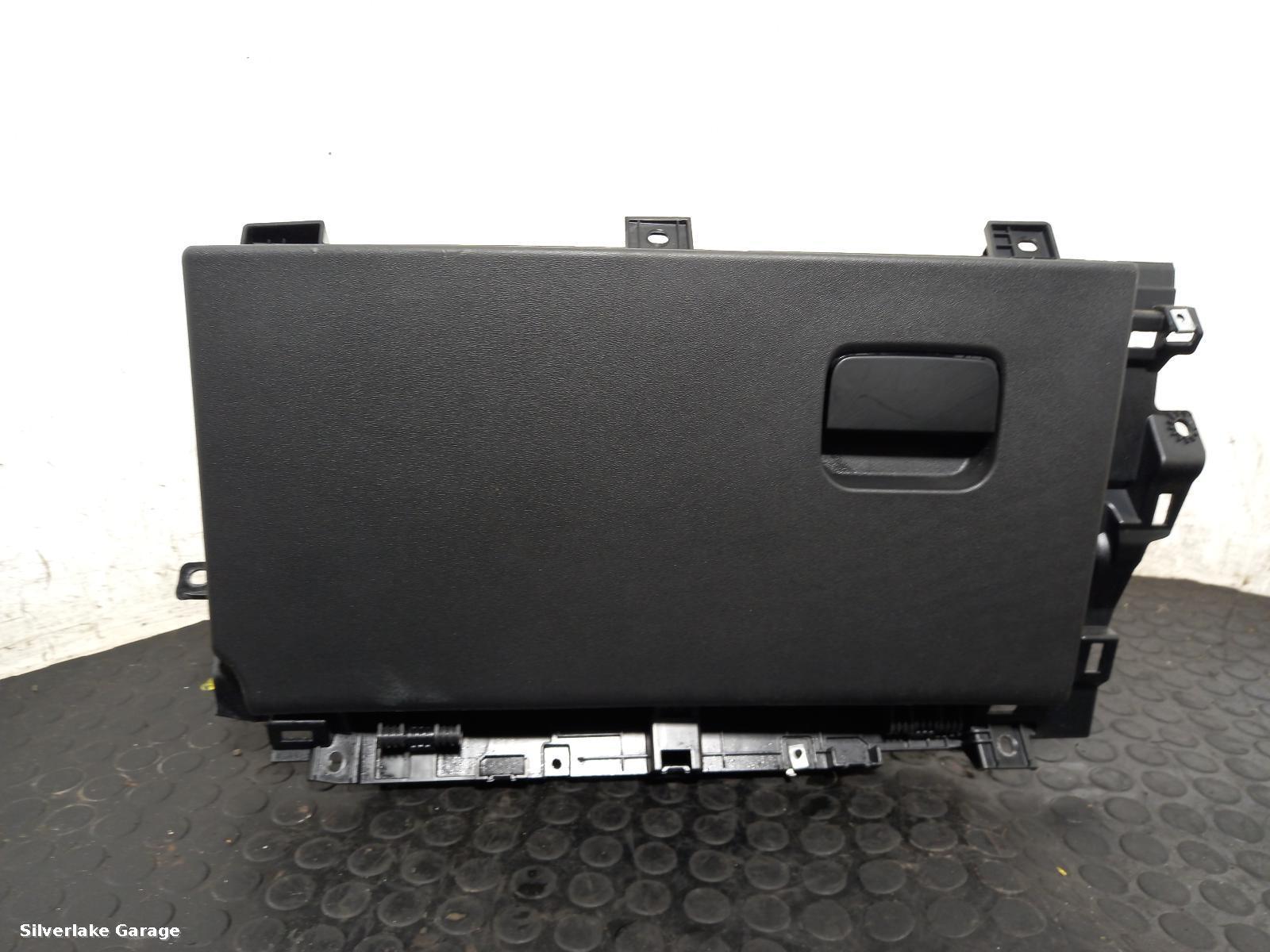 View Auto part Glove Box LAND ROVER DISCOVERY SPORT 2020
