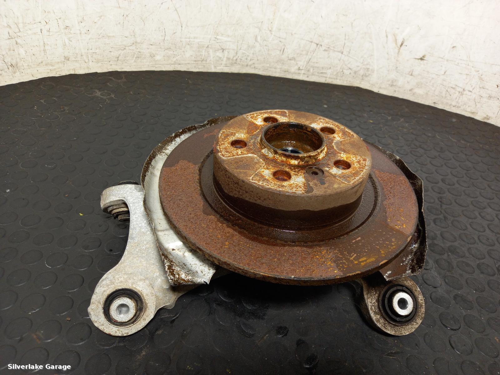 View Auto part LR Hub/Stub Axle Assembly BMW I3 2015