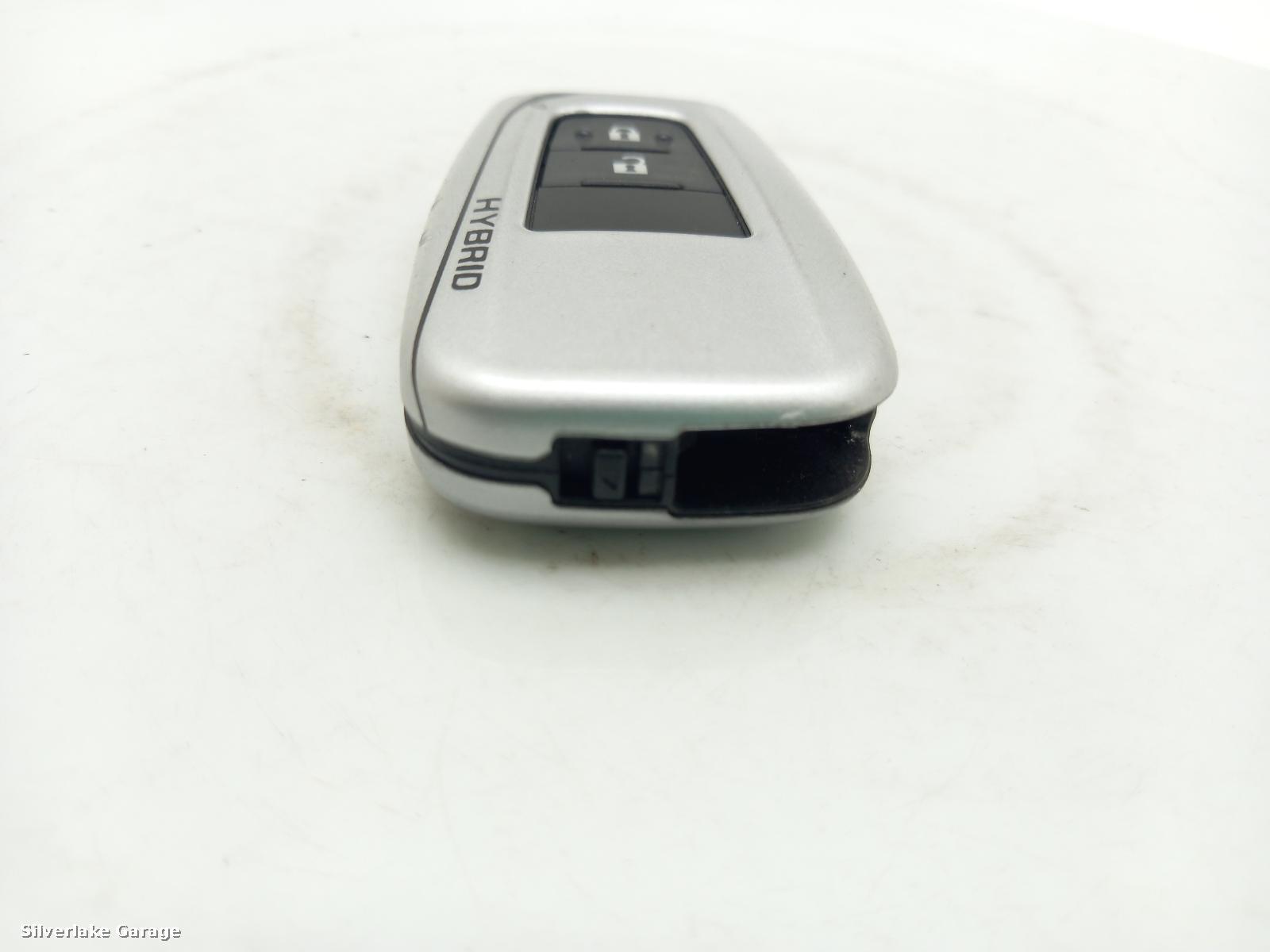 View Auto part Key Fob/Remote TOYOTA C-HR 2018