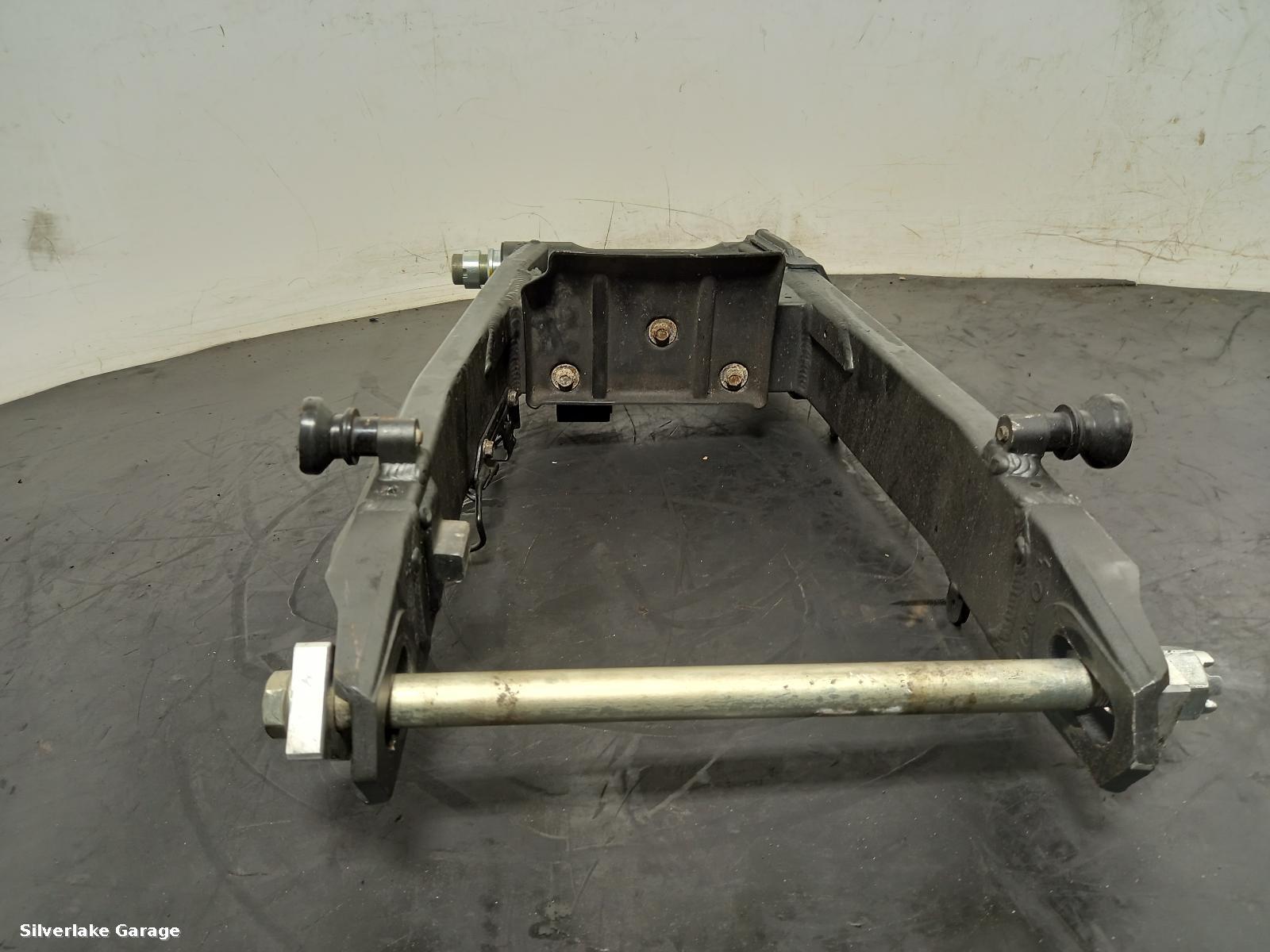 View Auto part Swing Arm KAWASAKI ZR 900 2023
