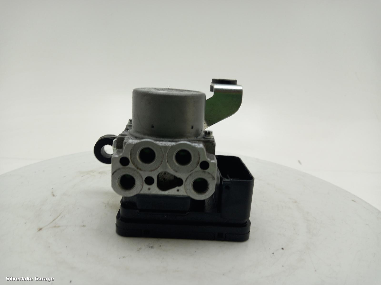 View Auto part ABS Pump/Modulator KAWASAKI ZR 900 2023