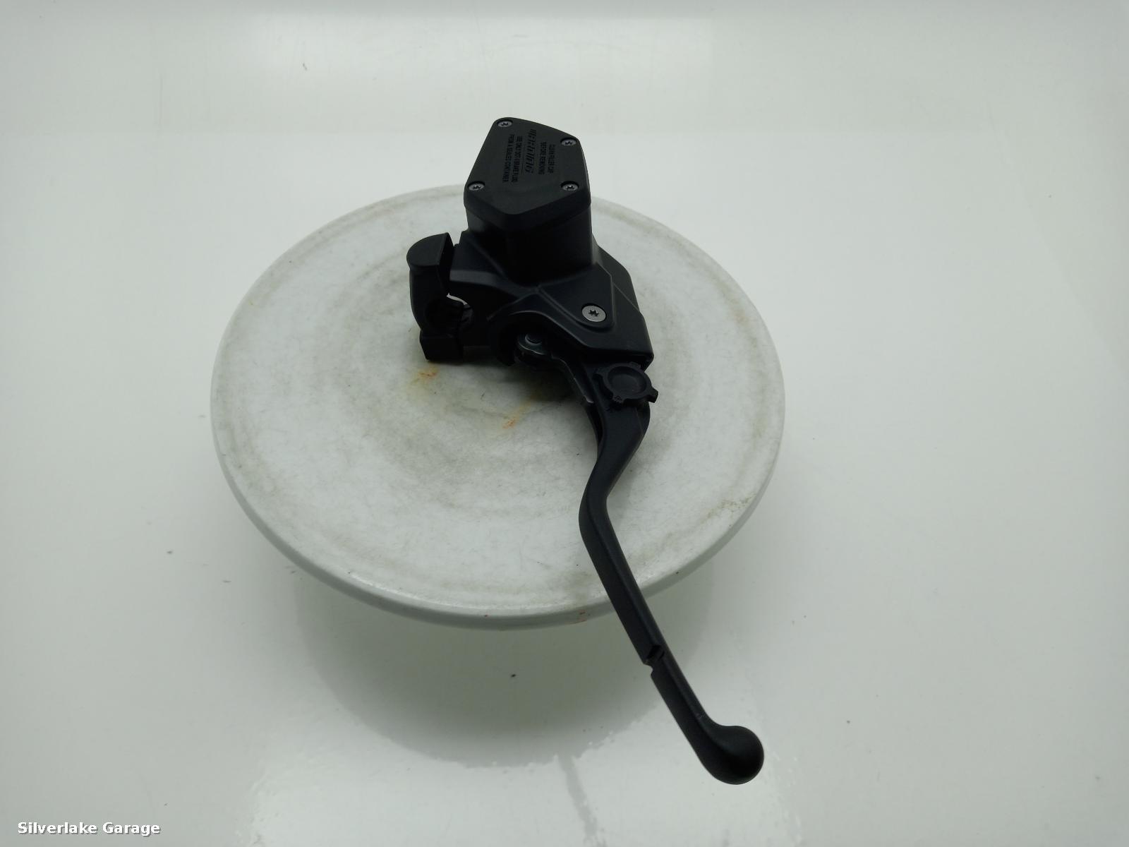 View Auto part Brake Servo BMW R1250 2023