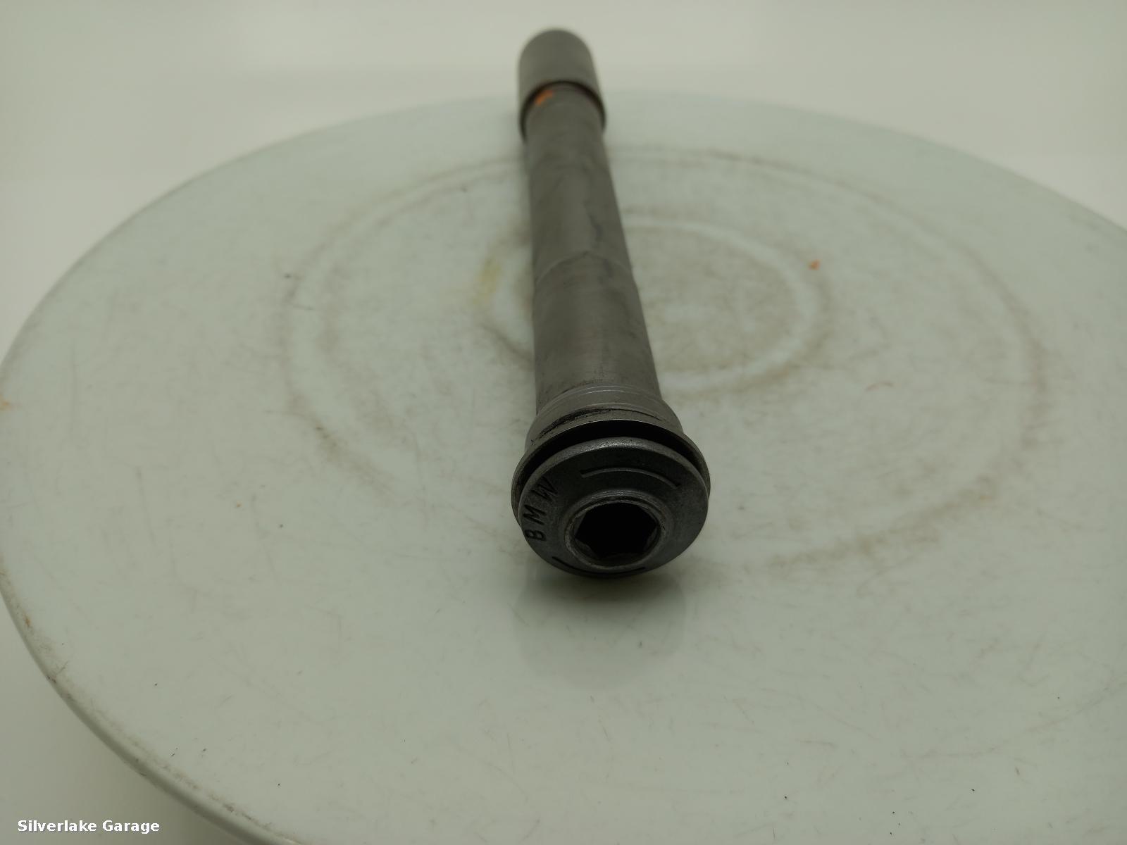 View Auto part Front Spindle BMW R1250 2023