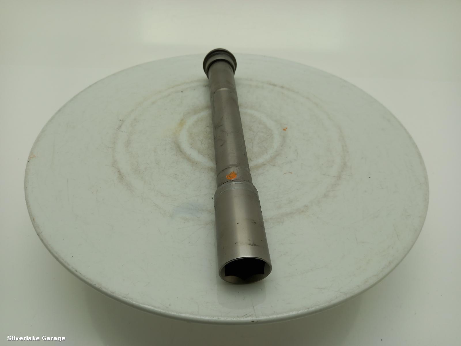 View Auto part Front Spindle BMW R1250 2023