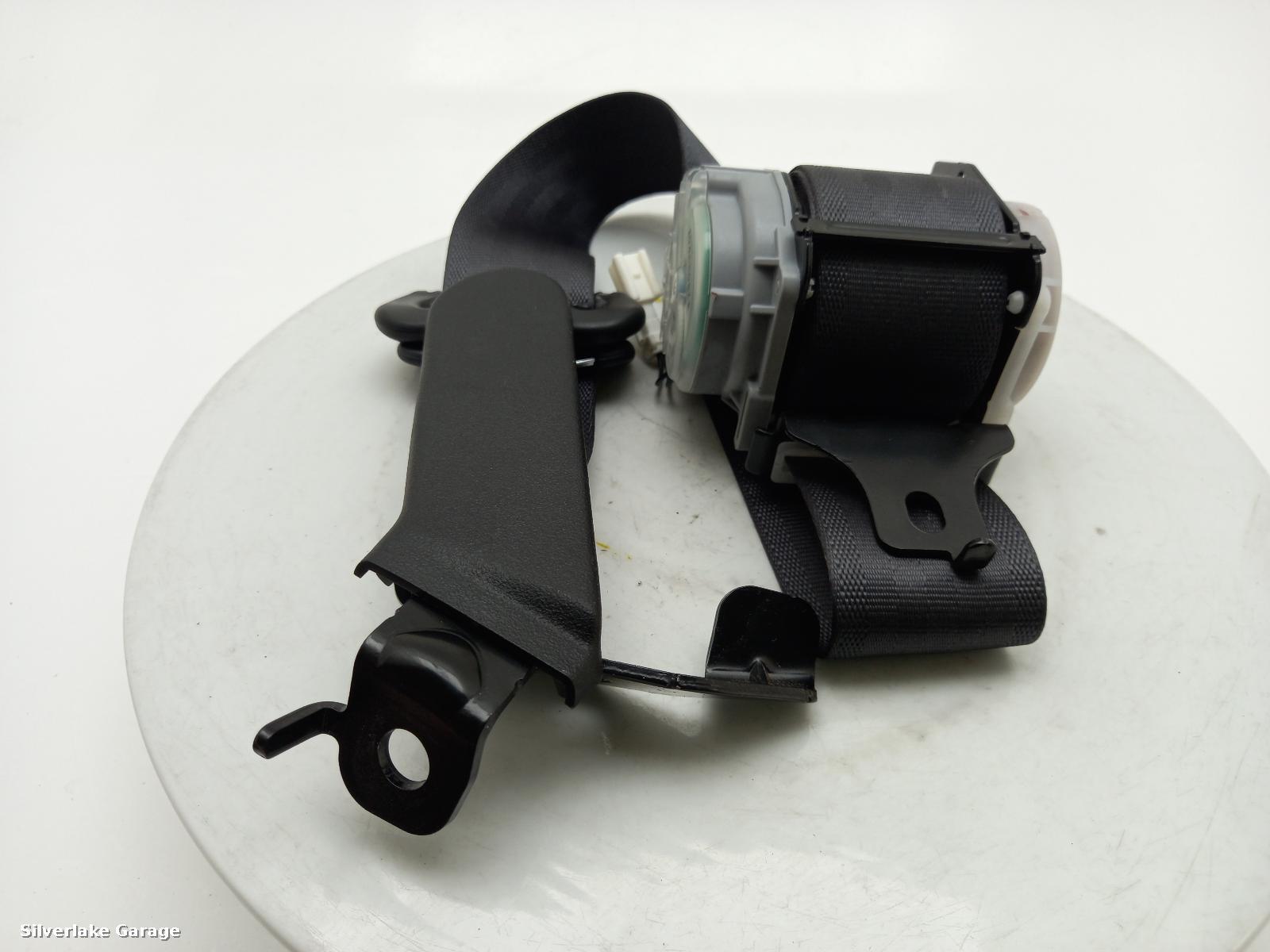 View Auto part Seat Belt HONDA JAZZ 2009