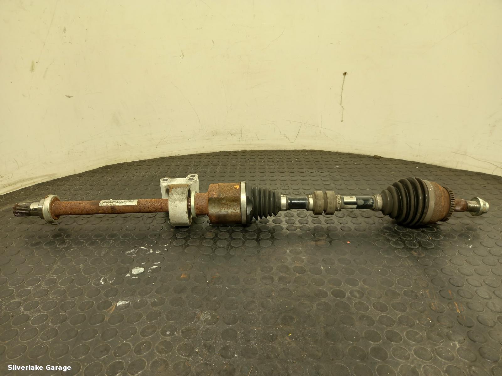 View Auto part Right Driveshaft MG HS 2023