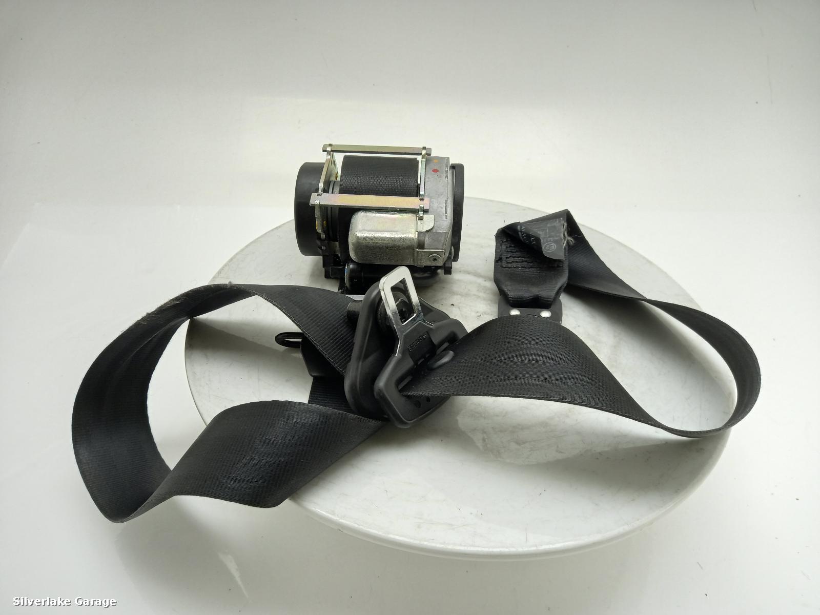 View Auto part Seat Belt RENAULT CLIO 2014