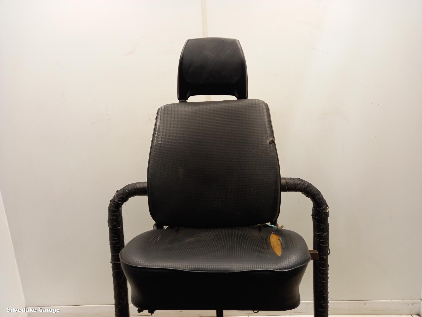 View Auto part Front Seat VOLKSWAGEN TRANSPORTER 1978