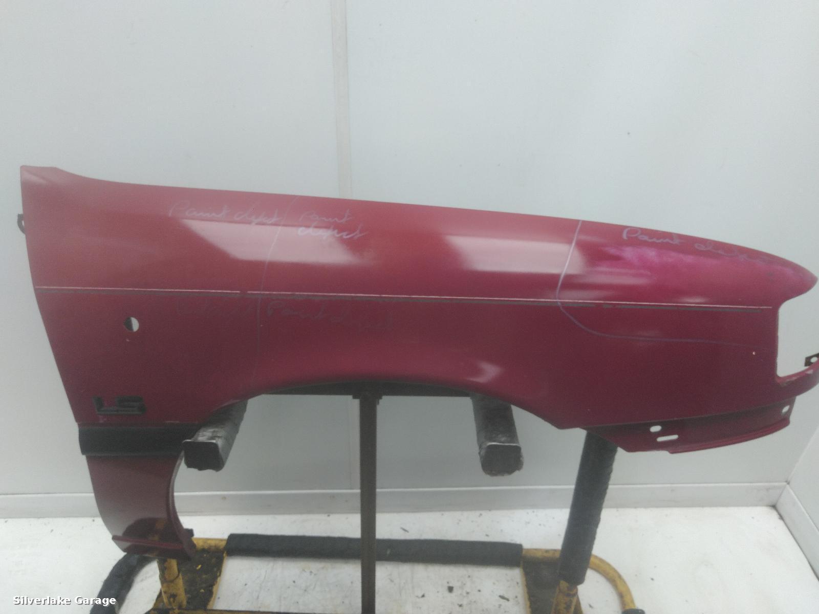 View Auto part R Wing VAUXHALL CAVALIER 1993