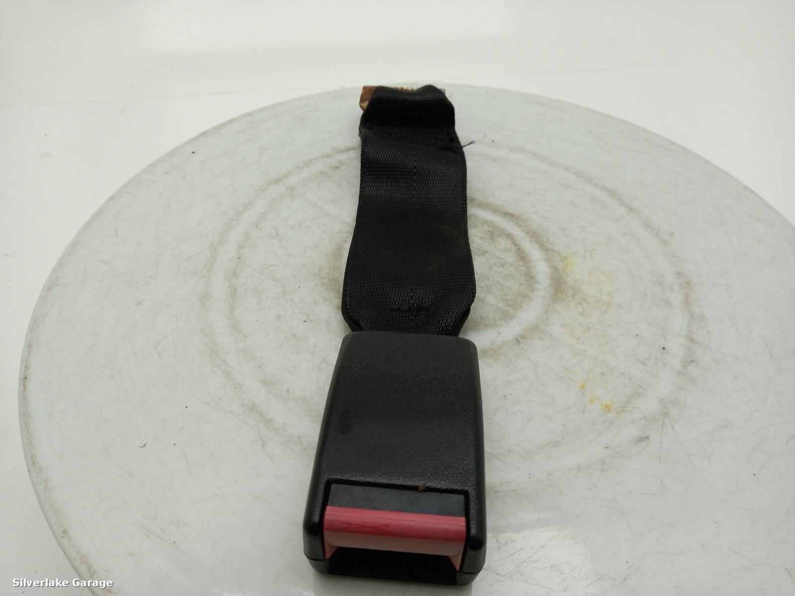 View Auto part Seat Belt VAUXHALL CAVALIER 1993