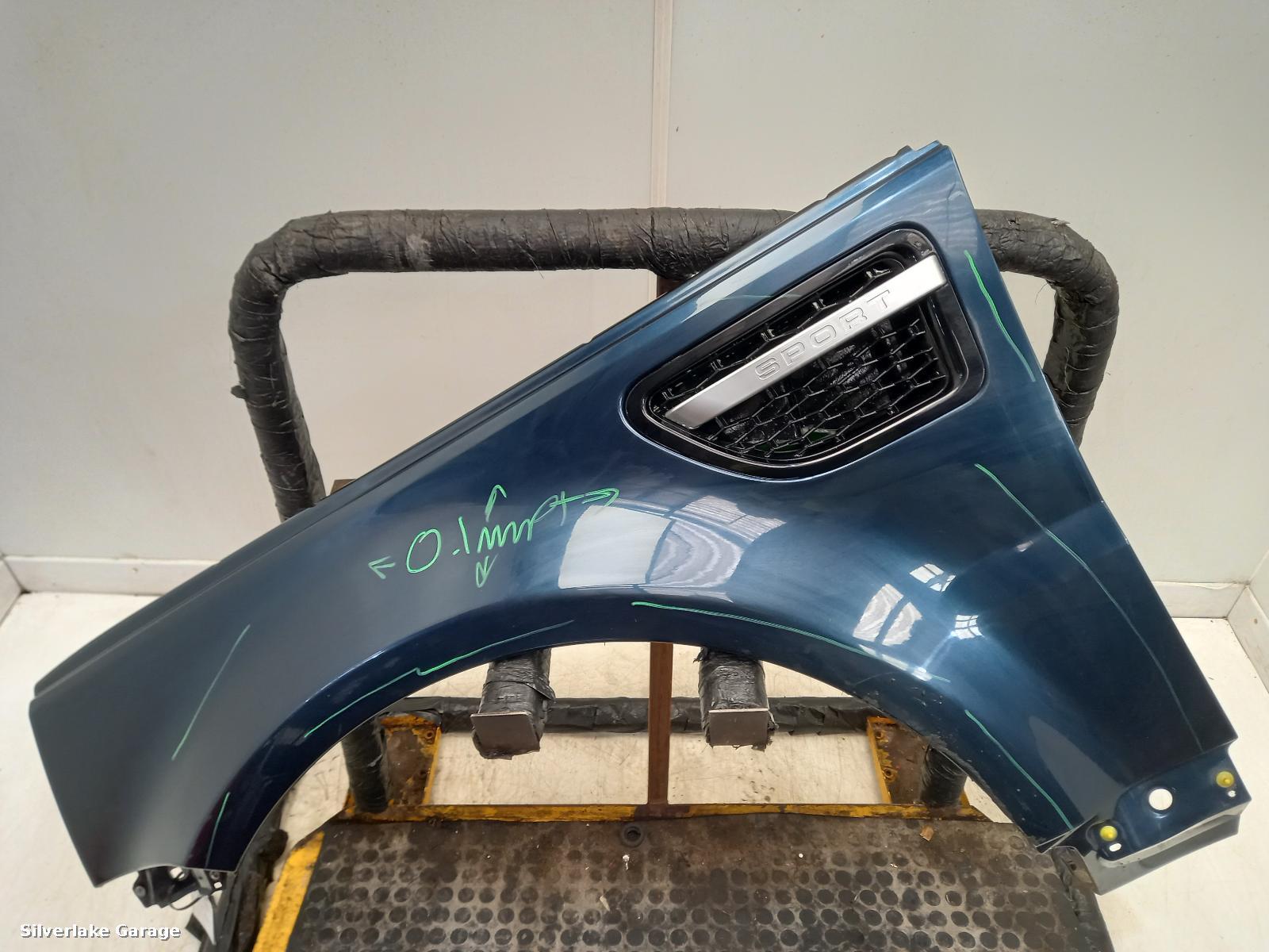 View Auto part L Wing LAND ROVER RANGE ROVER SPORT 2007