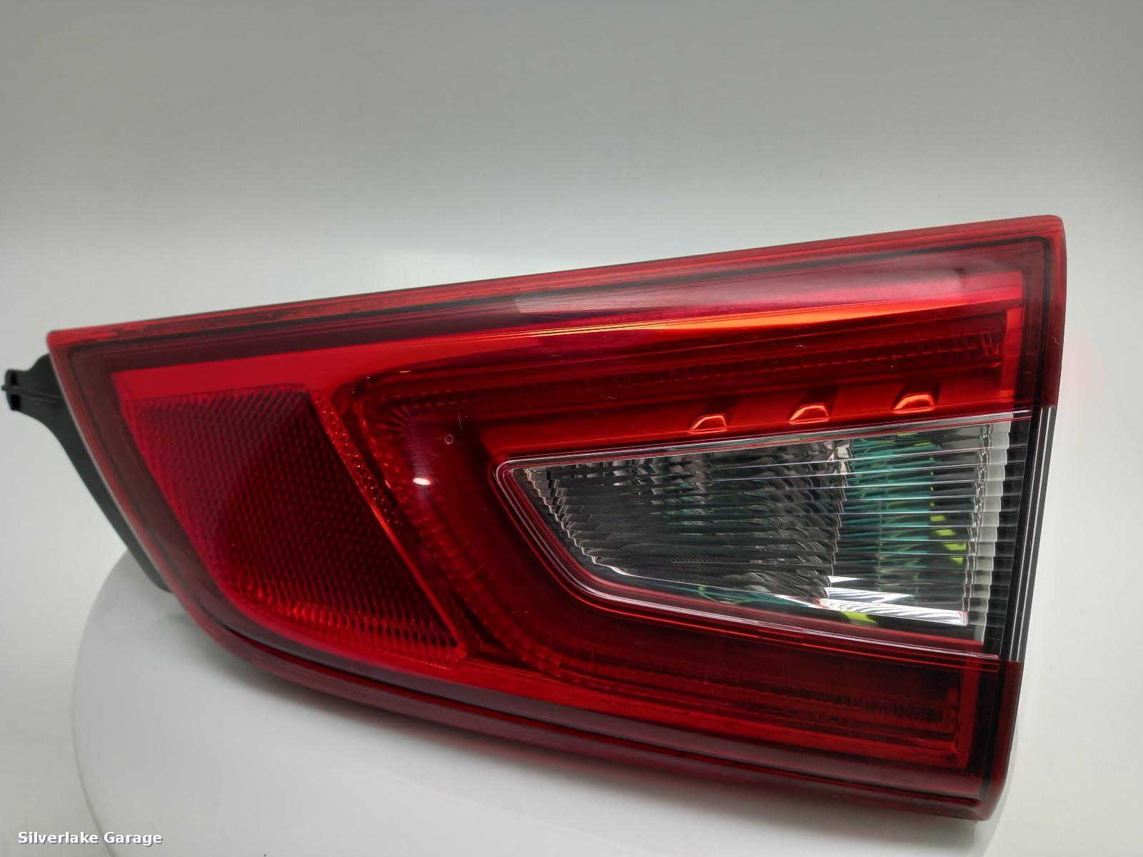 View Auto part R Taillight NISSAN QASHQAI 2016