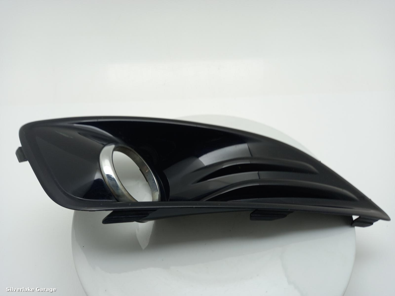 View Auto part Grille FORD FIESTA 2013