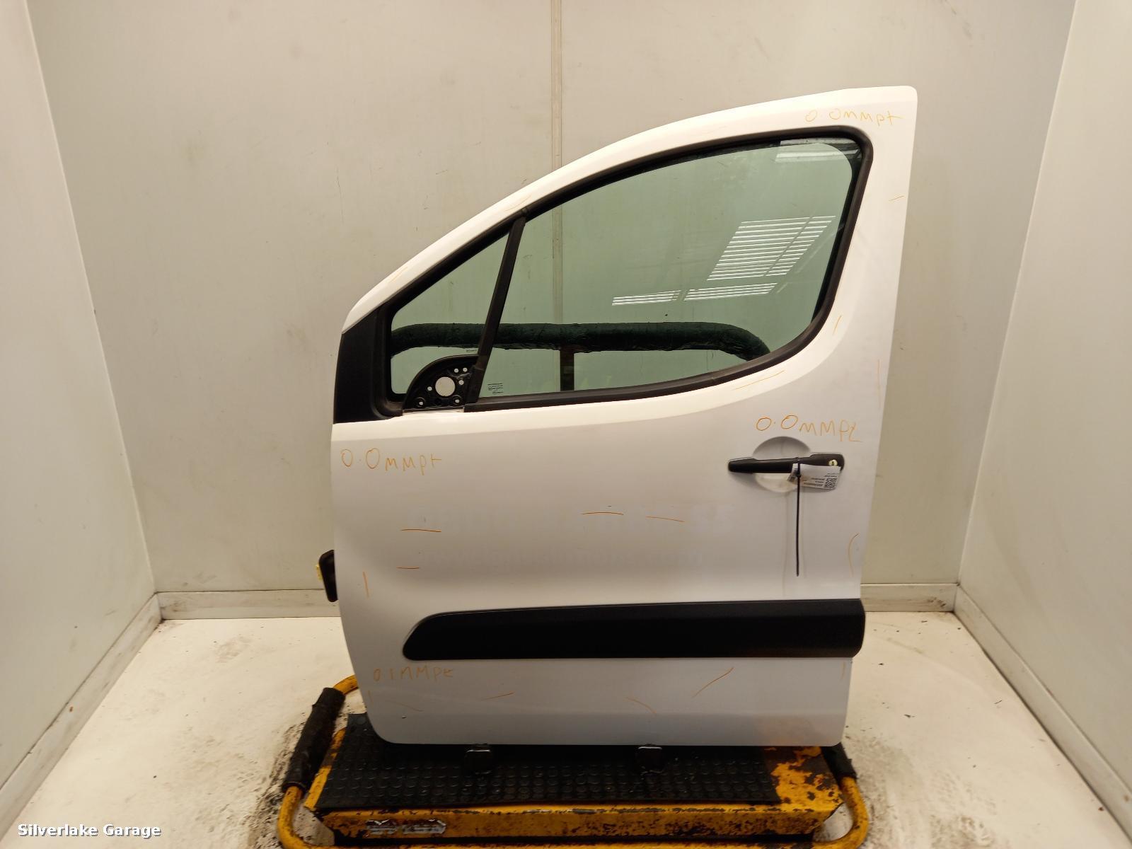 View Auto part L Front Door CITROEN BERLINGO 2015