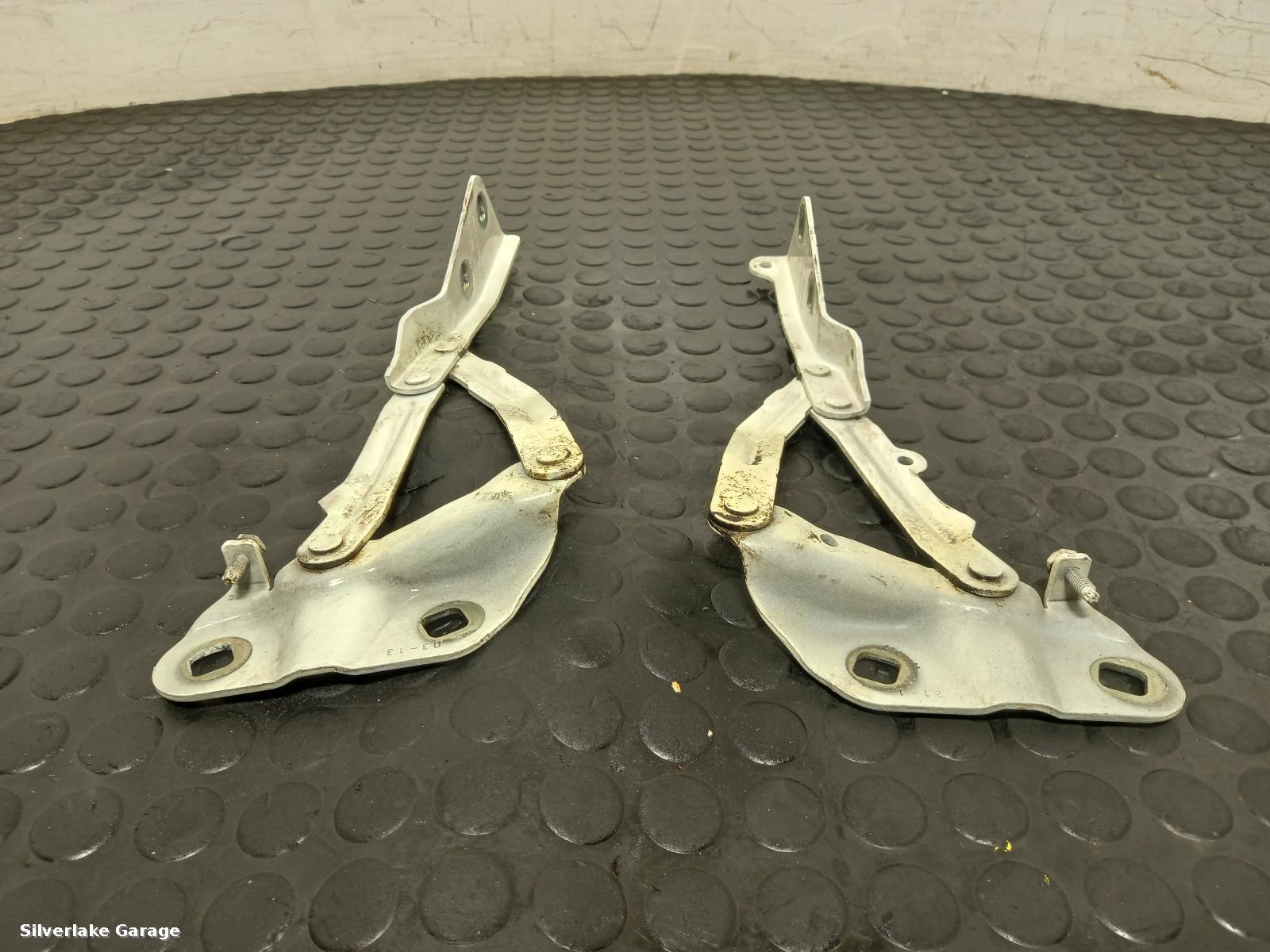 View Auto part Bonnet Hinge FORD TRANSIT CUSTOM 2013