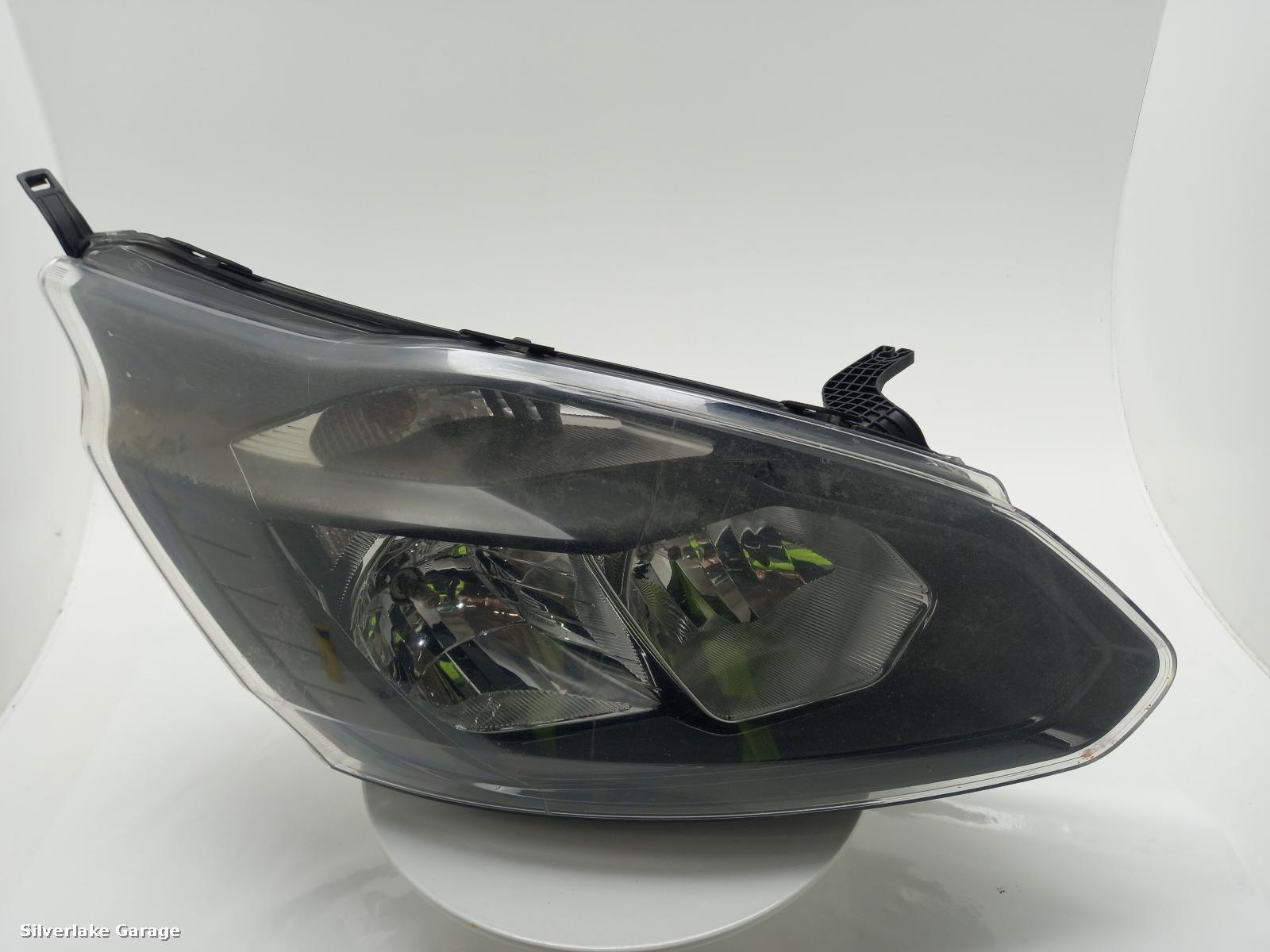 View Auto part R Headlamp FORD TRANSIT CUSTOM 2013