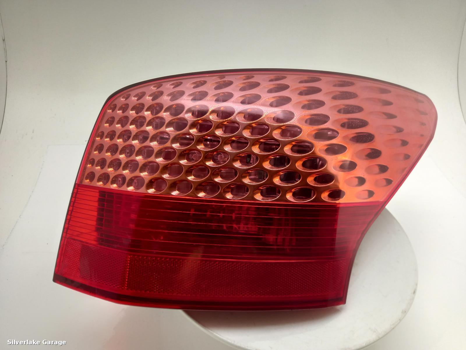 View Auto part R Taillight PEUGEOT 407 2009
