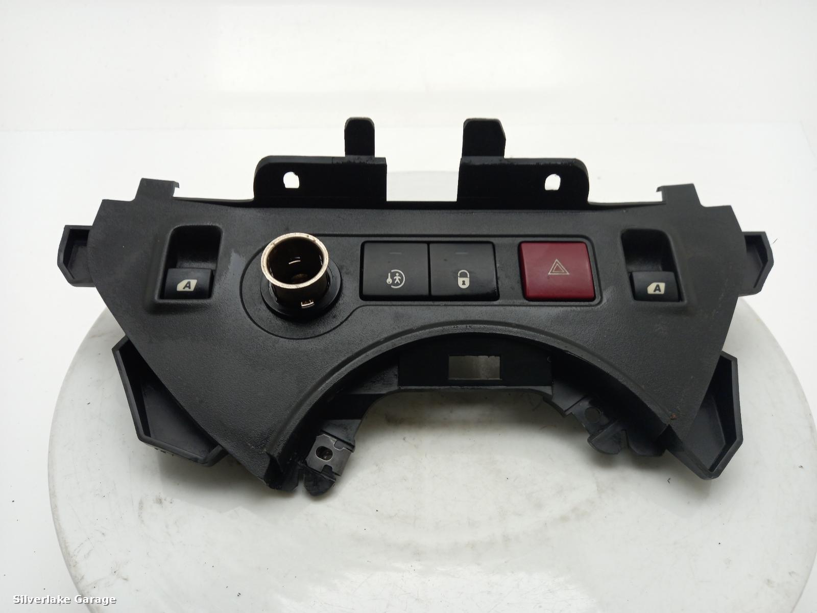 View Auto part Elect. Window Switch PEUGEOT PARTNER 2013
