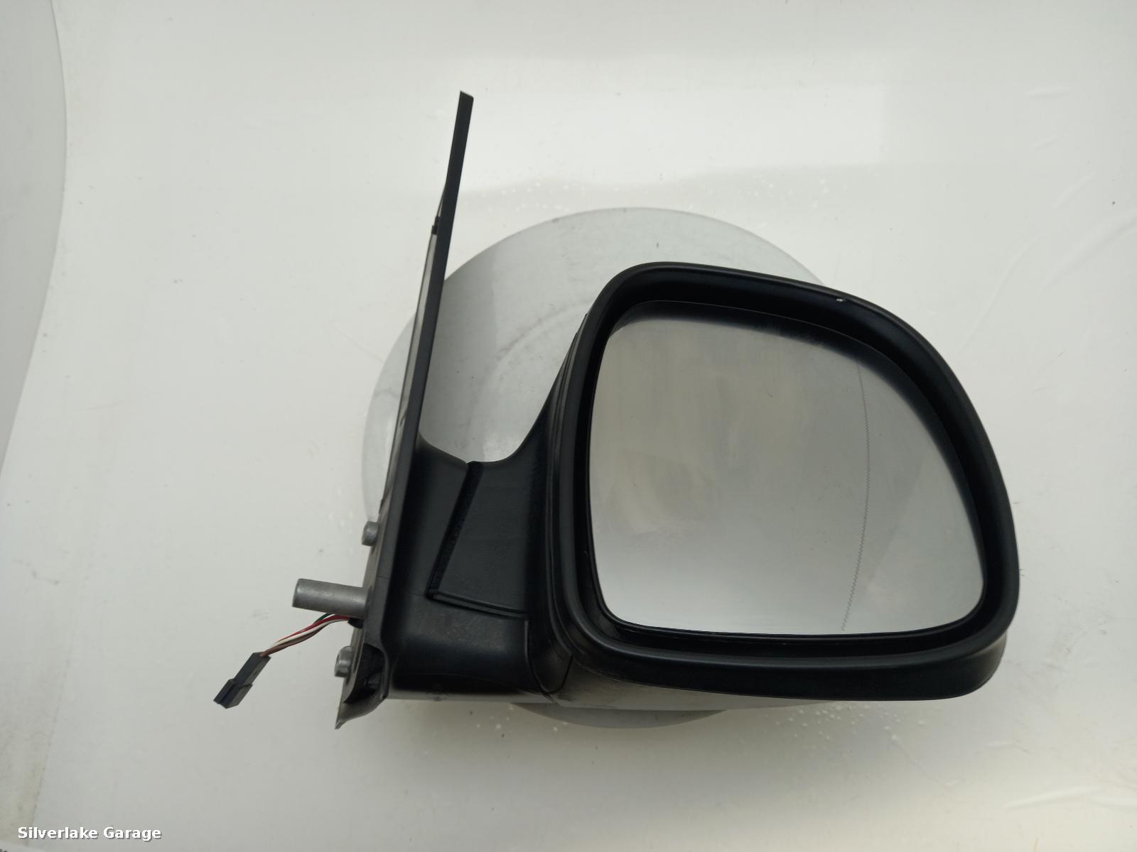 View Auto part R Door Mirror MERCEDES VITO 2007