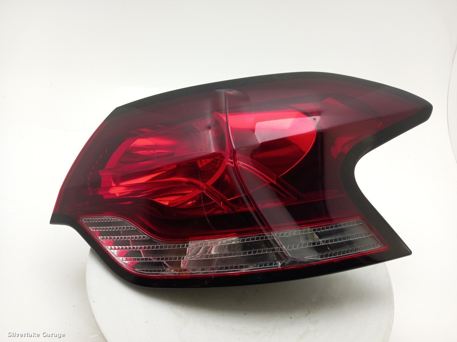 View Auto part R Taillight CITROEN DS4 2011