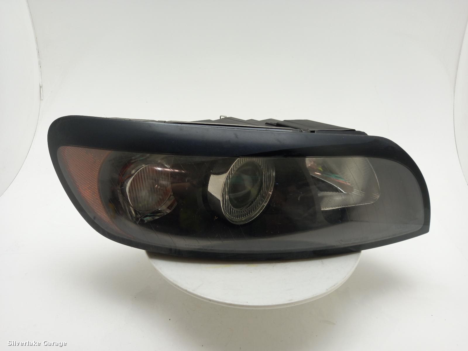 View Auto part R Headlamp VOLVO C30 2008