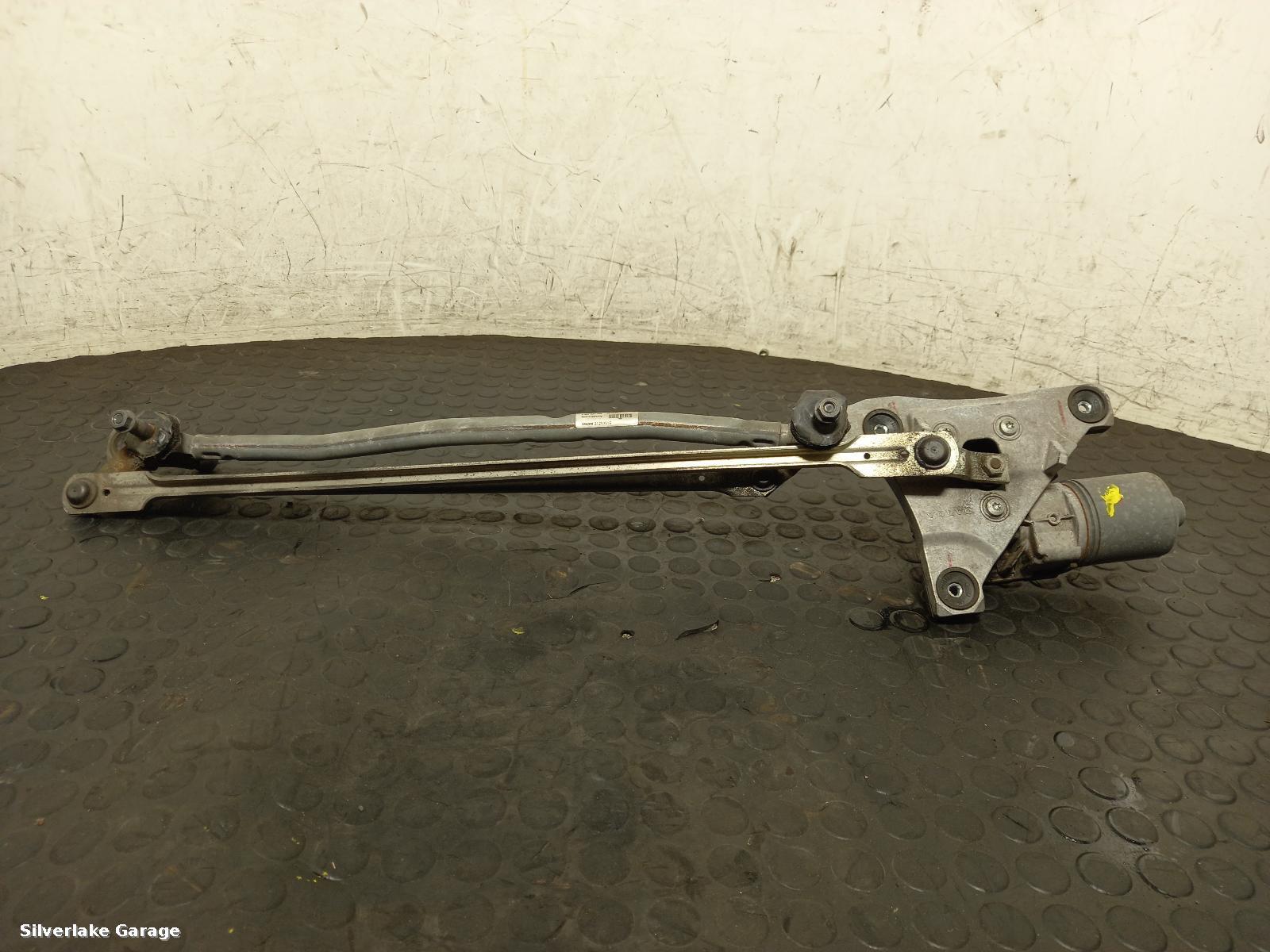 View Auto part Wiper Motor Front VOLVO C30 2008