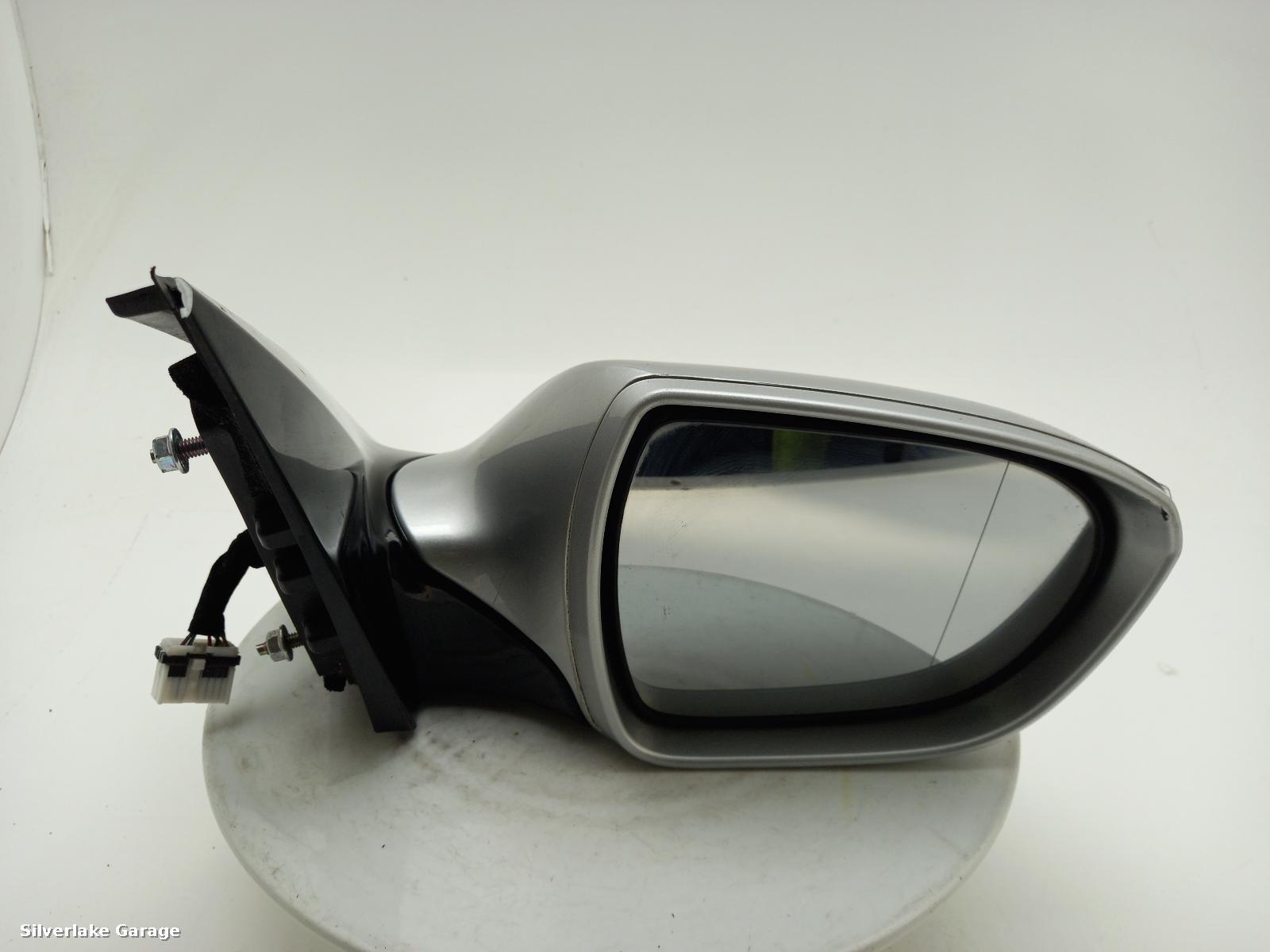 View Auto part R Door Mirror HYUNDAI I40 2013