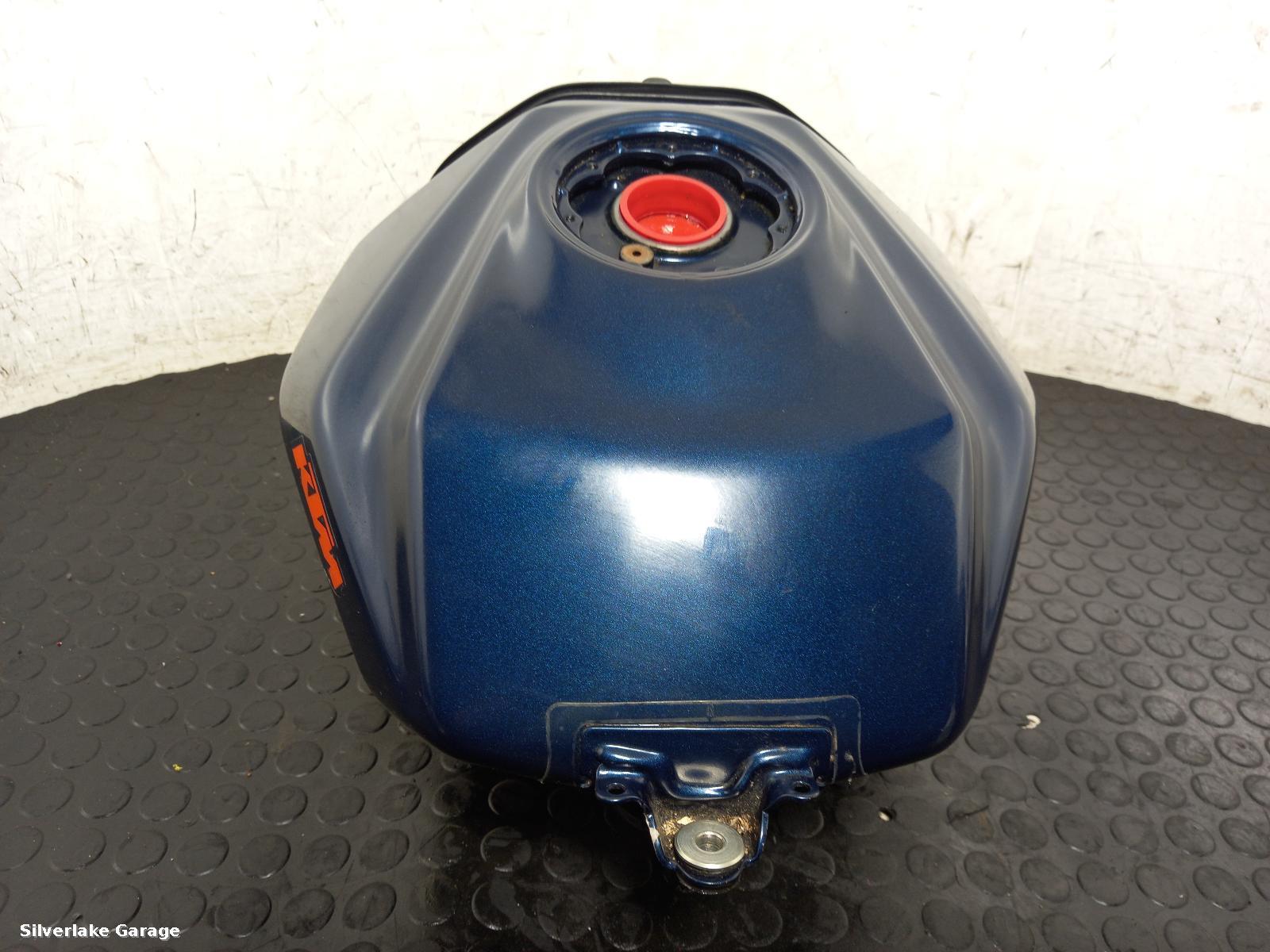 View Auto part Fuel Tank KTM RC 125 2024