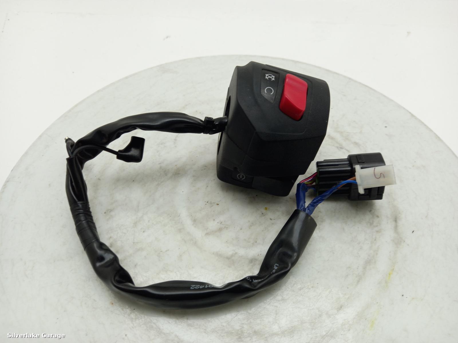 View Auto part RH Switch Gear KTM RC 125 2024