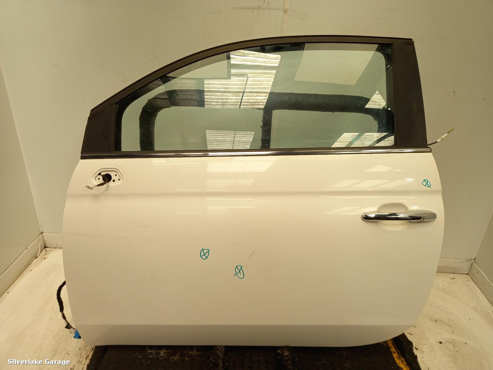 View Auto part L Front Door FIAT 500 2009