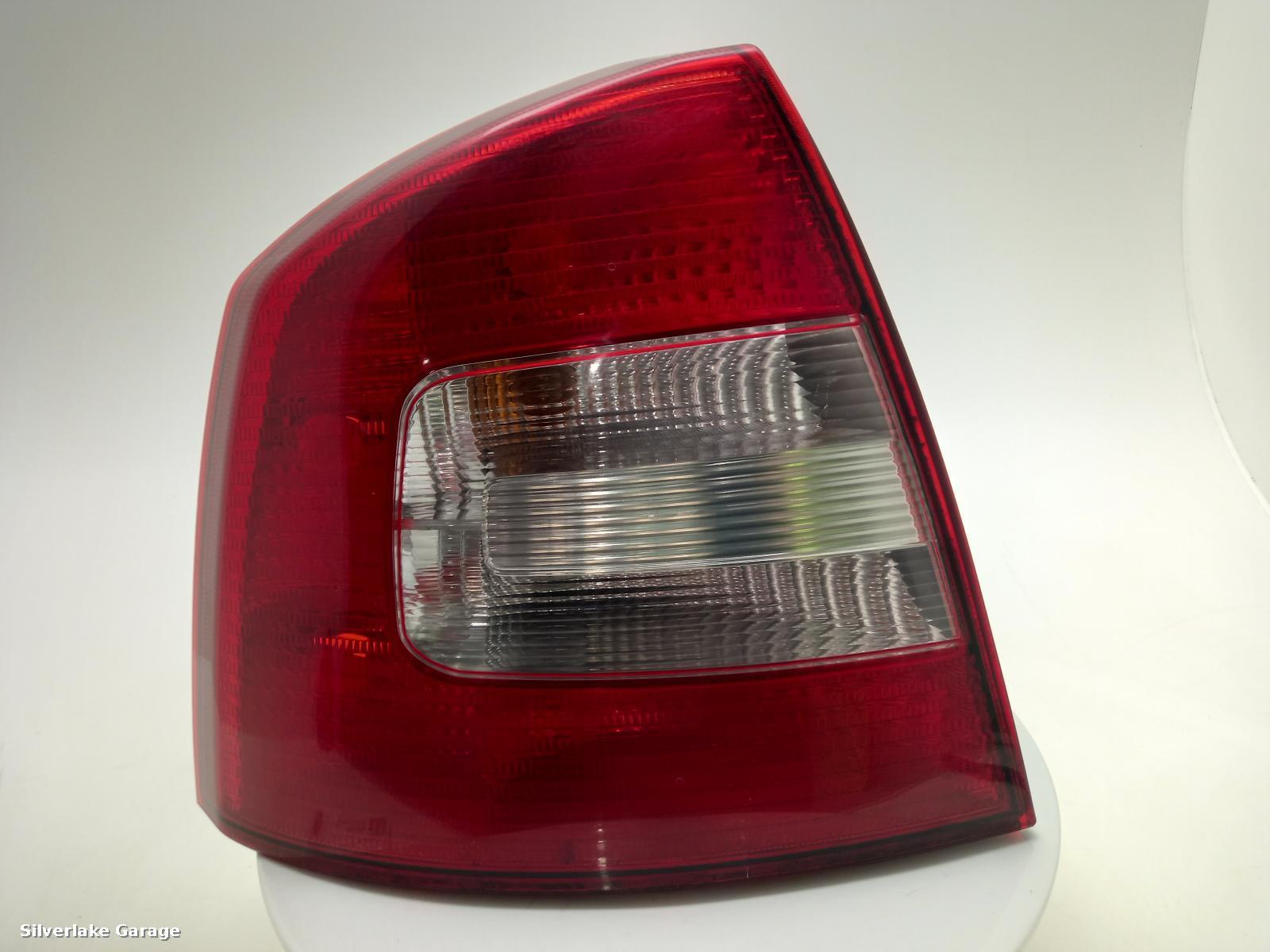 View Auto part L Taillight SKODA OCTAVIA 2011