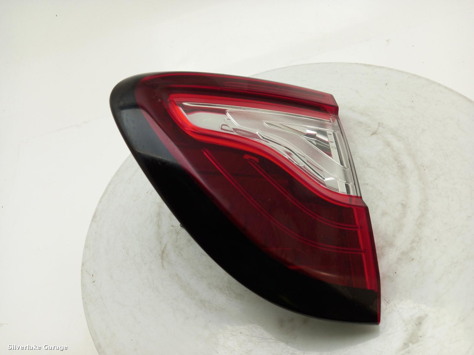 View Auto part R Taillight RENAULT CAPTUR 2018