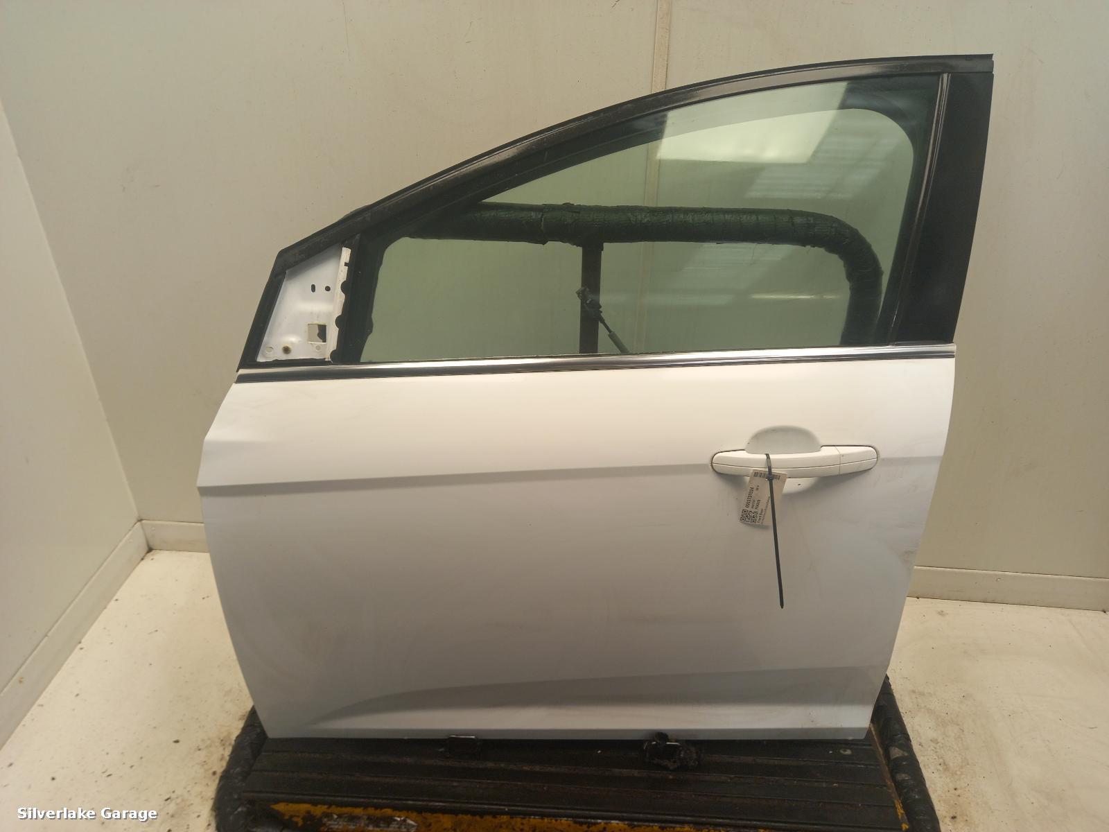View Auto part L Front Door FORD FOCUS 2014