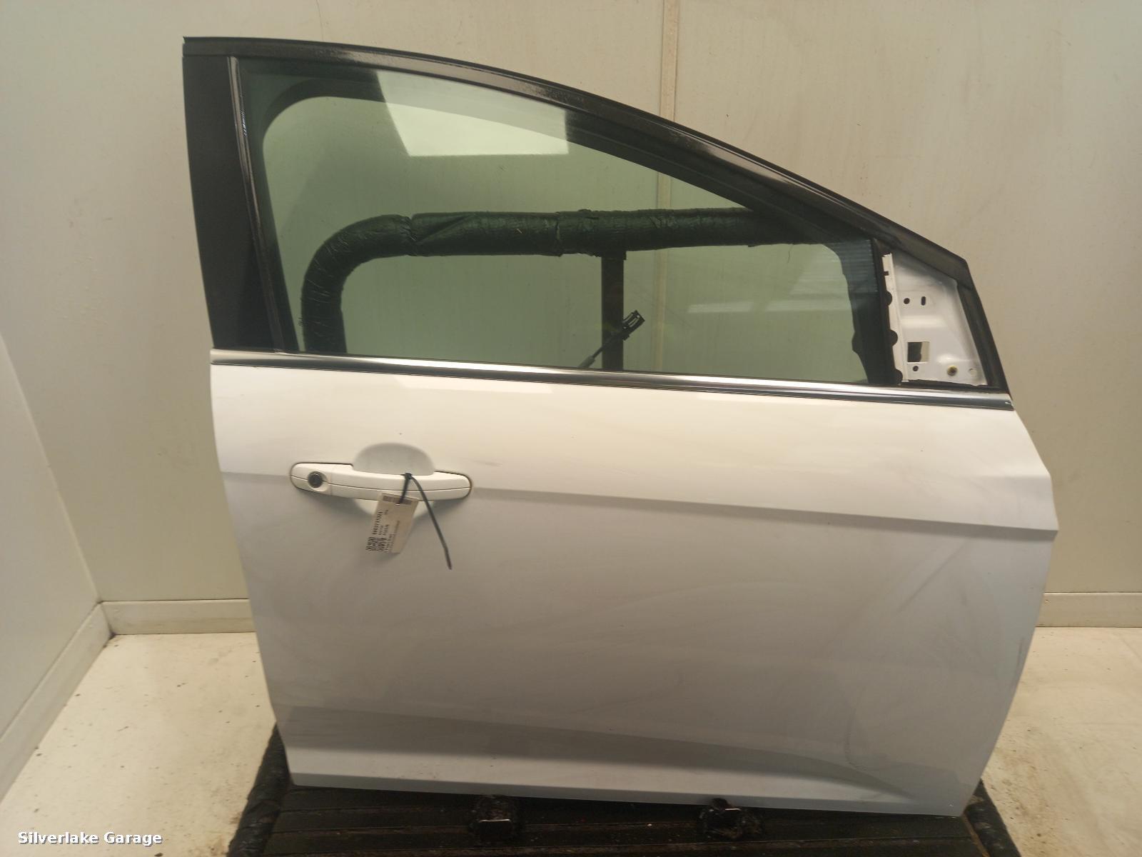 View Auto part R Front Door FORD FOCUS 2014