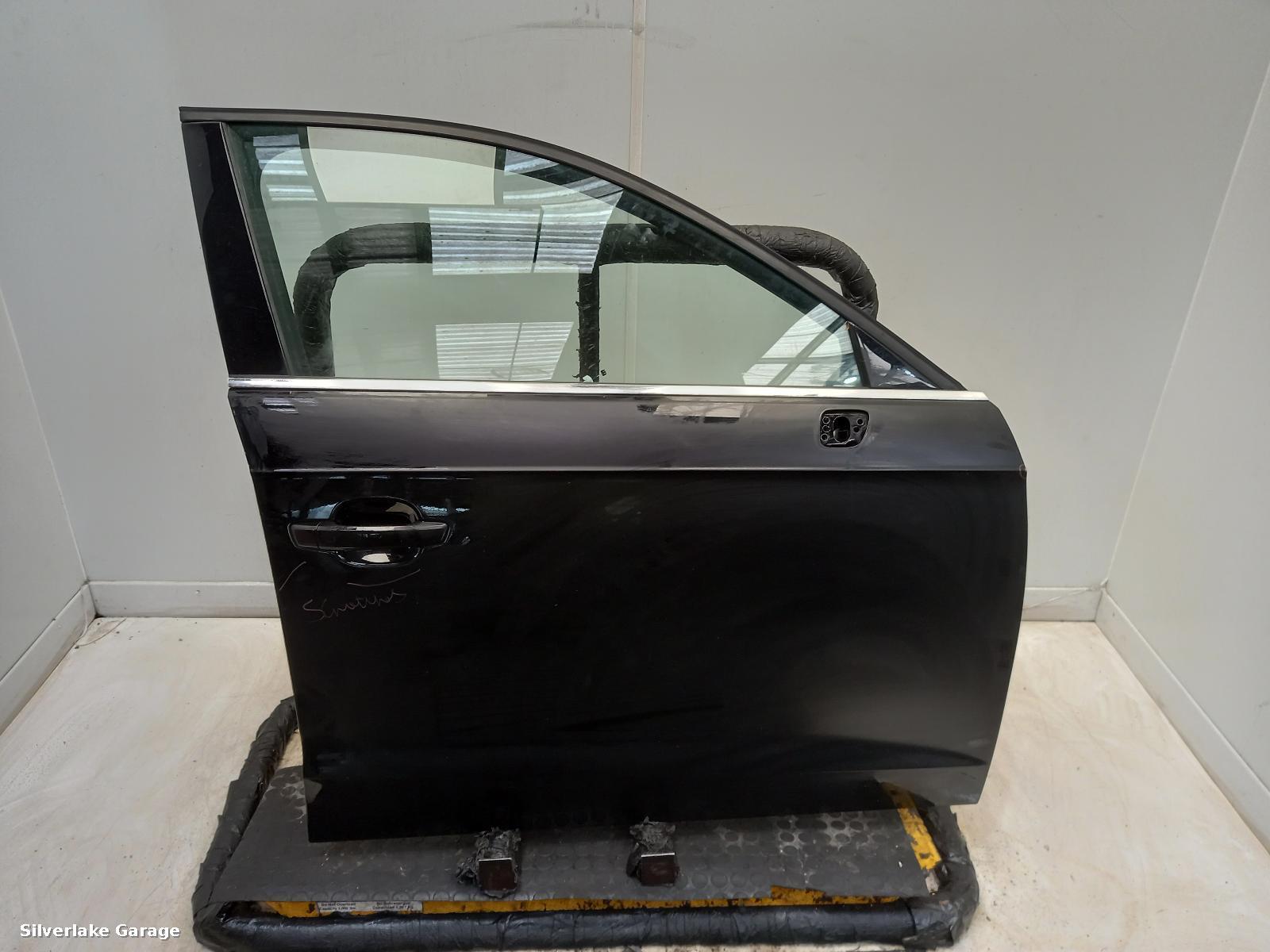 View Auto part R Front Door AUDI A3 2019