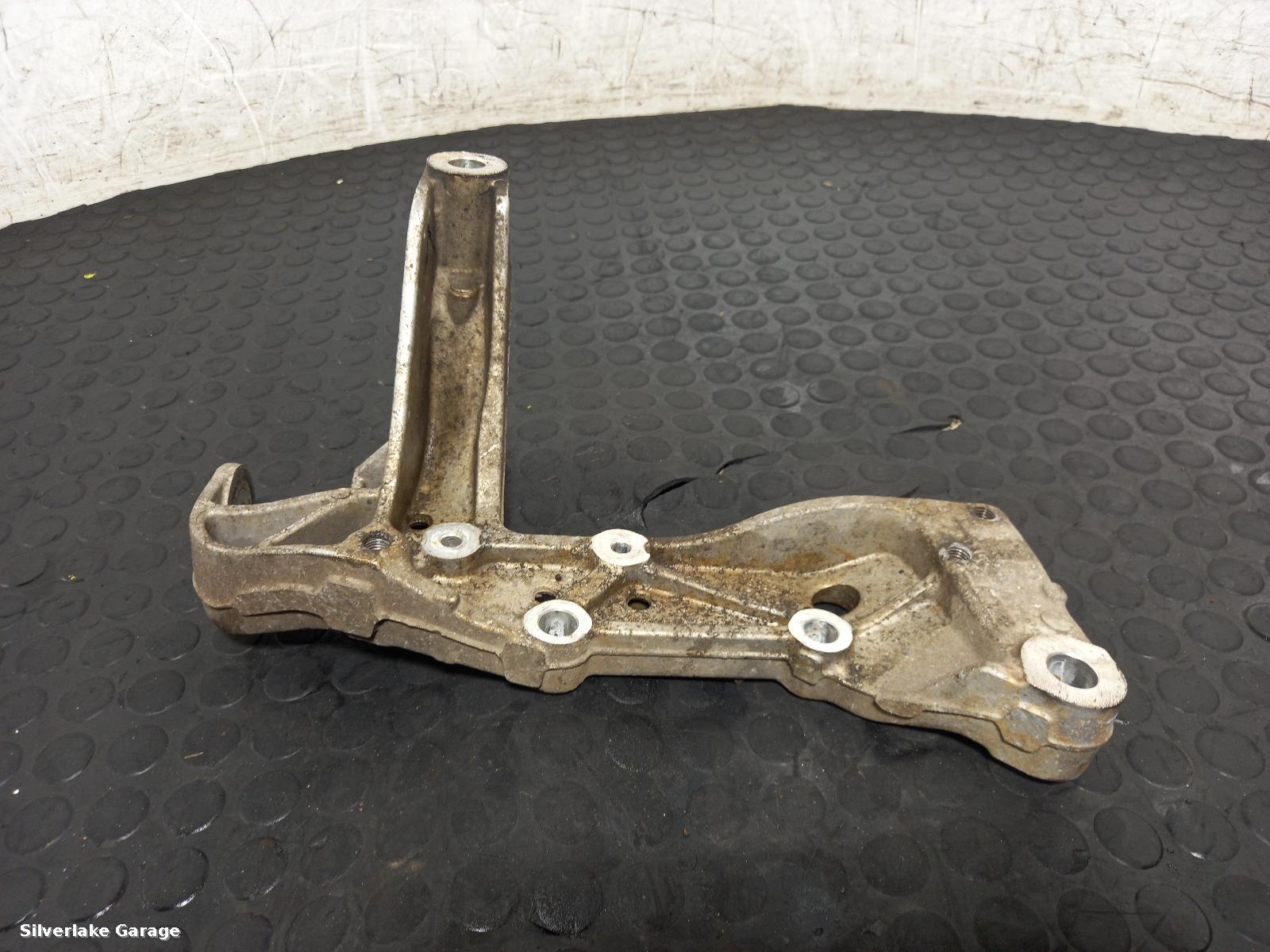View Auto part RF Lower Control Arm SEAT LEON 2007