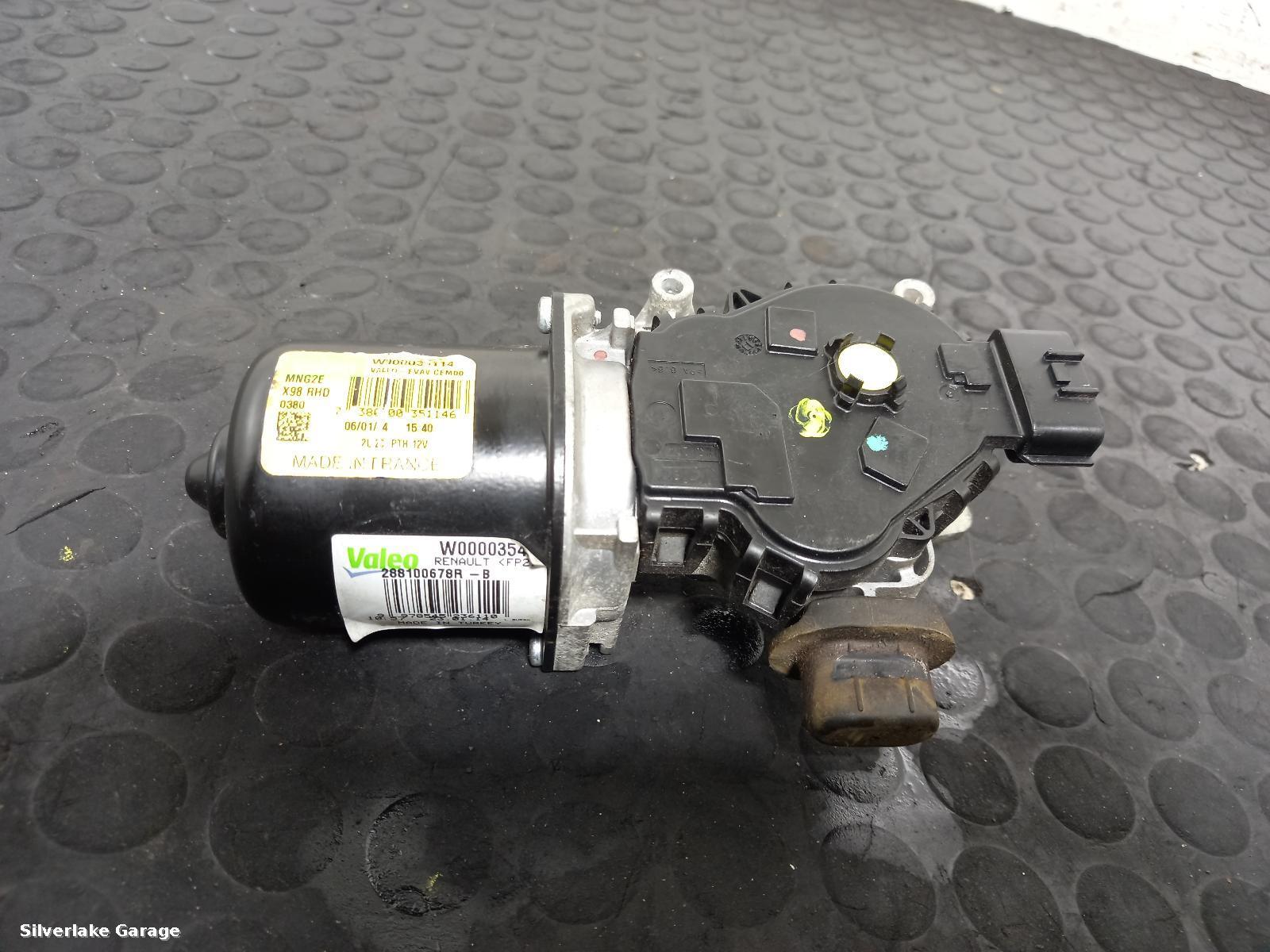 View Auto part Wiper Motor Front RENAULT CLIO 2014