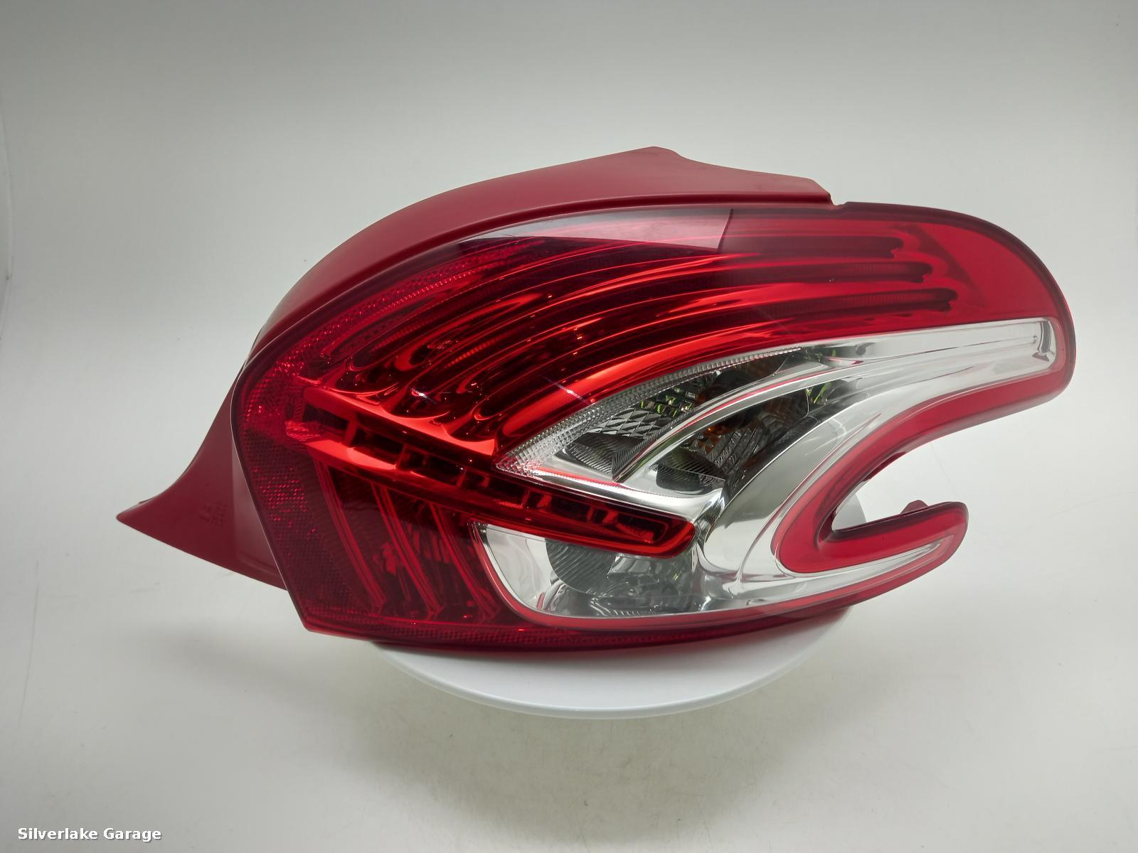 View Auto part R Taillight PEUGEOT 208 2013