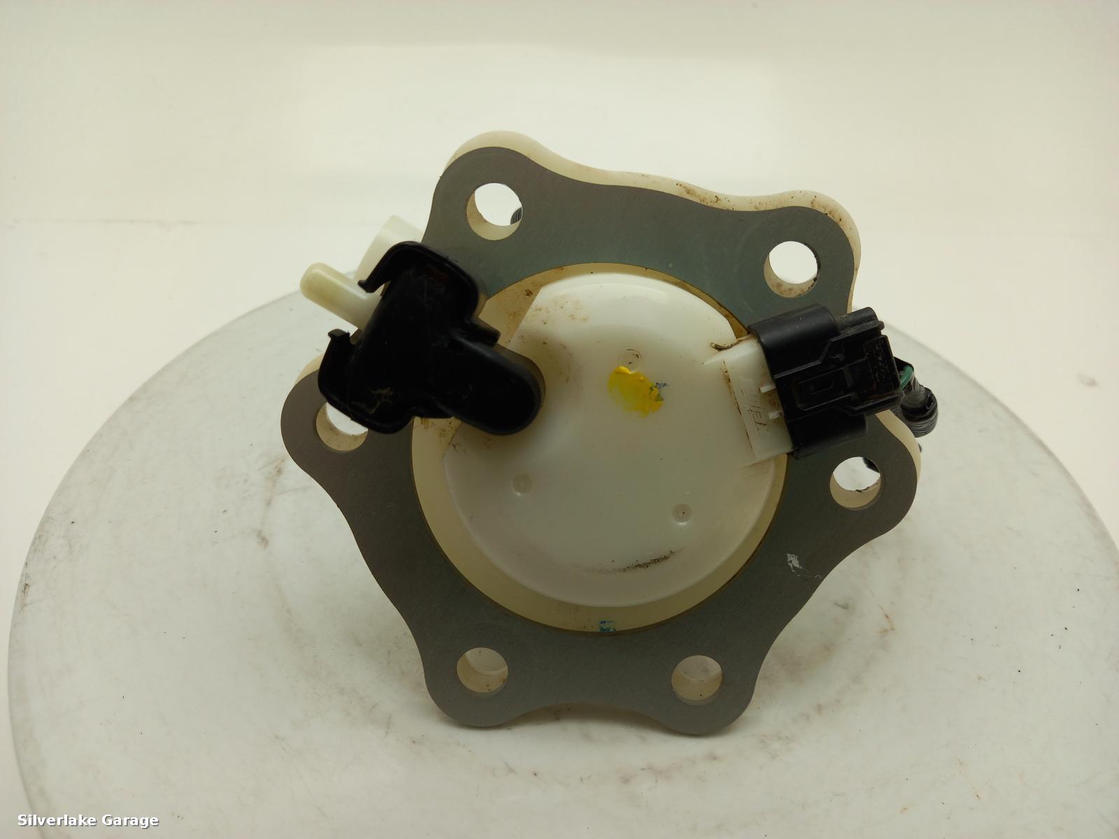 View Auto part Fuel Pump HONDA CRF 2015