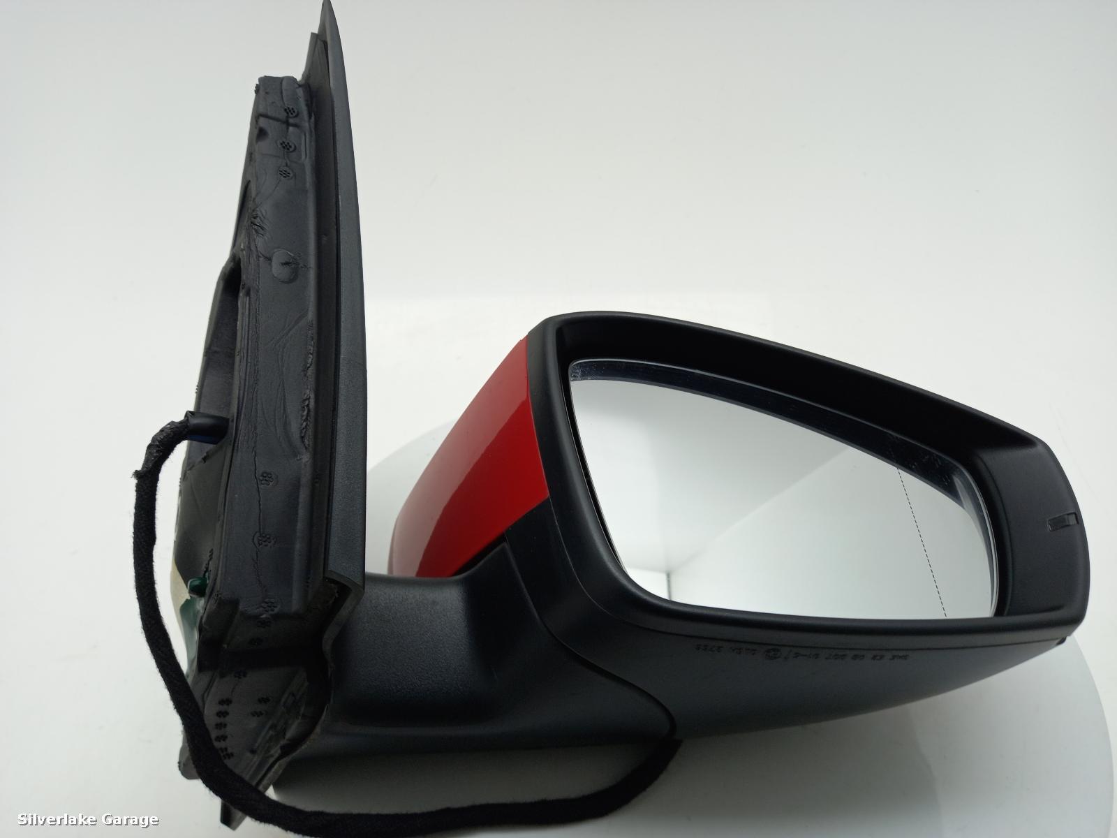 View Auto part R Door Mirror VOLKSWAGEN POLO 2015