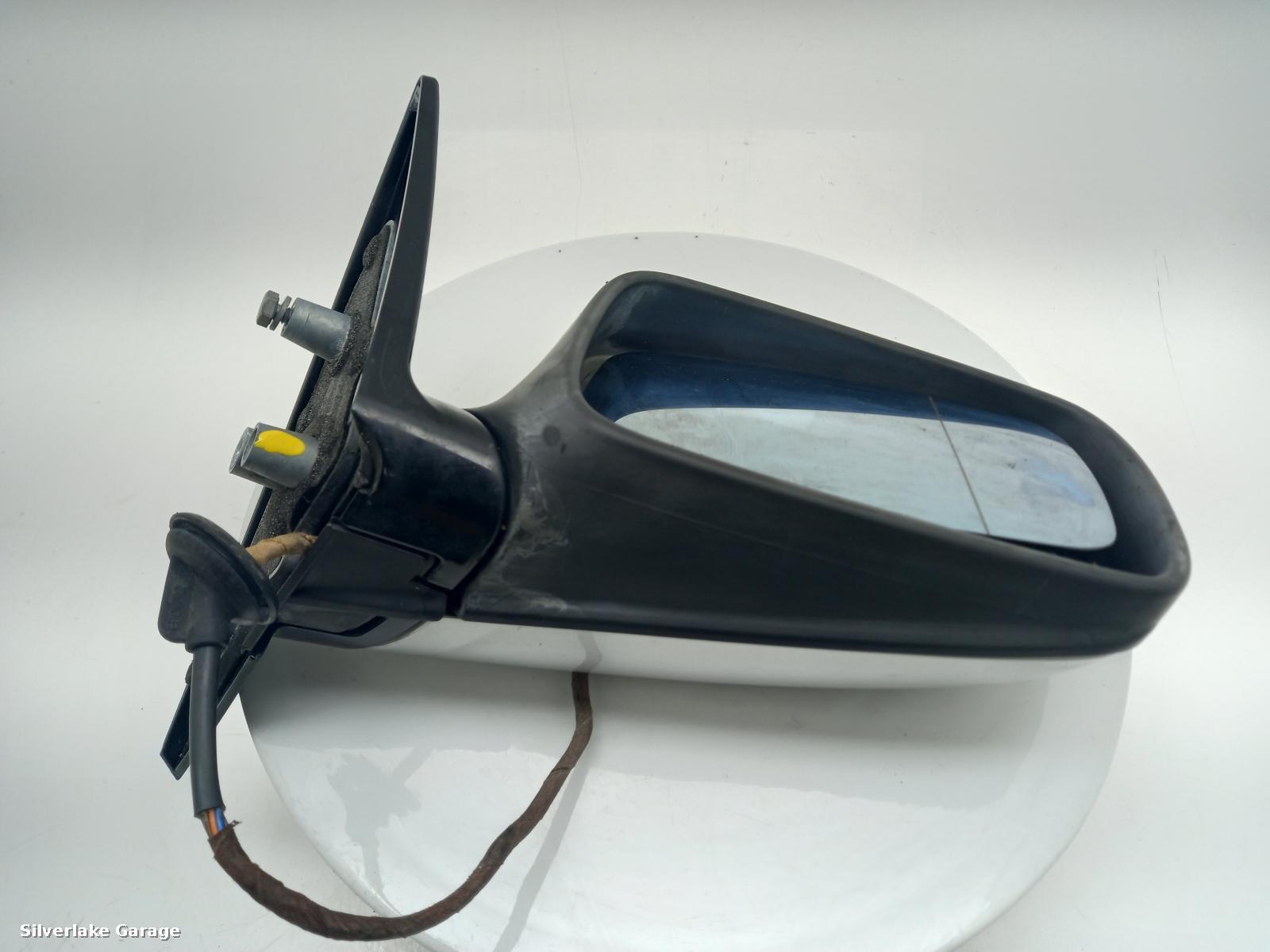 View Auto part R Door Mirror BMW 3 SERIES 2002